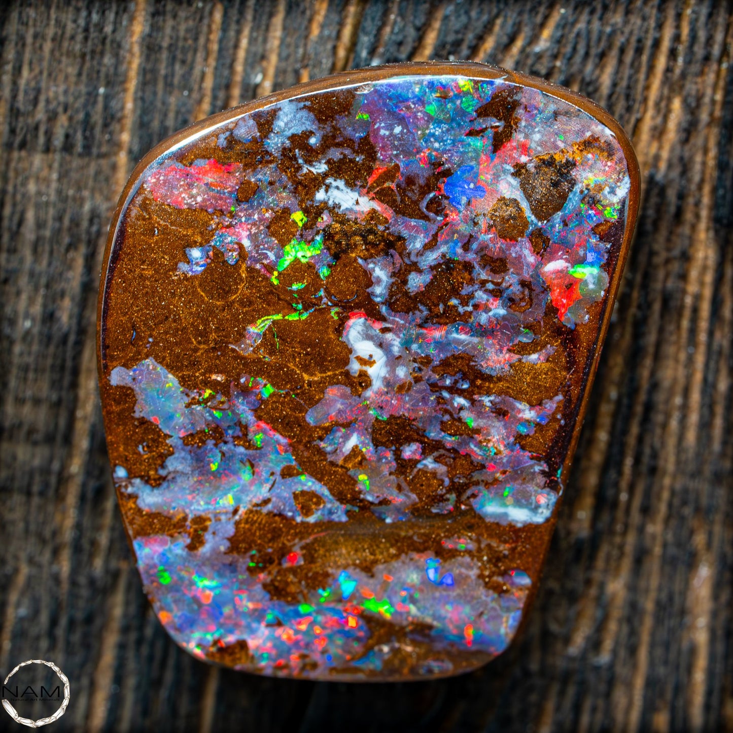 Natürlicher Boulder Opal aus Australien Edelsteinqualität Poliert - 4,973g