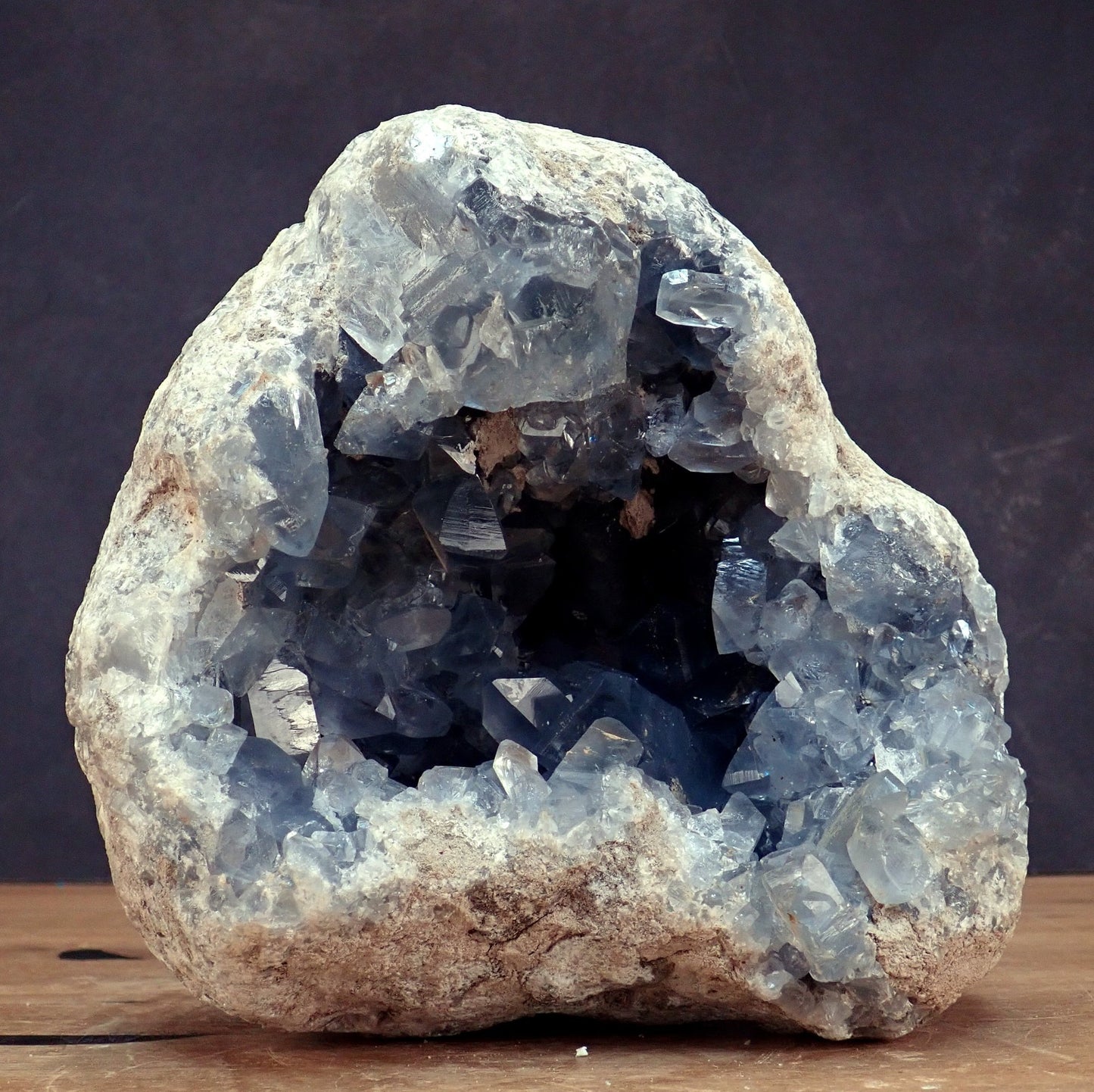 Celestit Druse - 6539.91 g - 192×190×119 mm