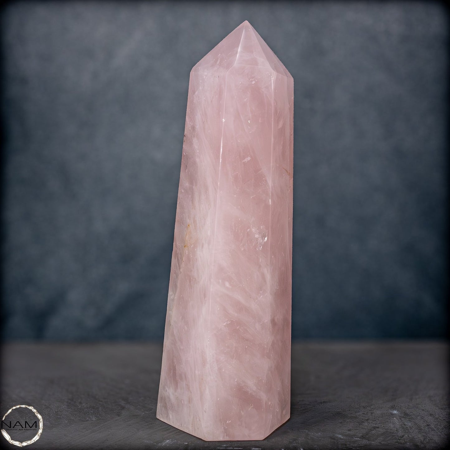 Natürlicher Großer Rosenquarz Obelisk aus Brasilien - 6907,55g