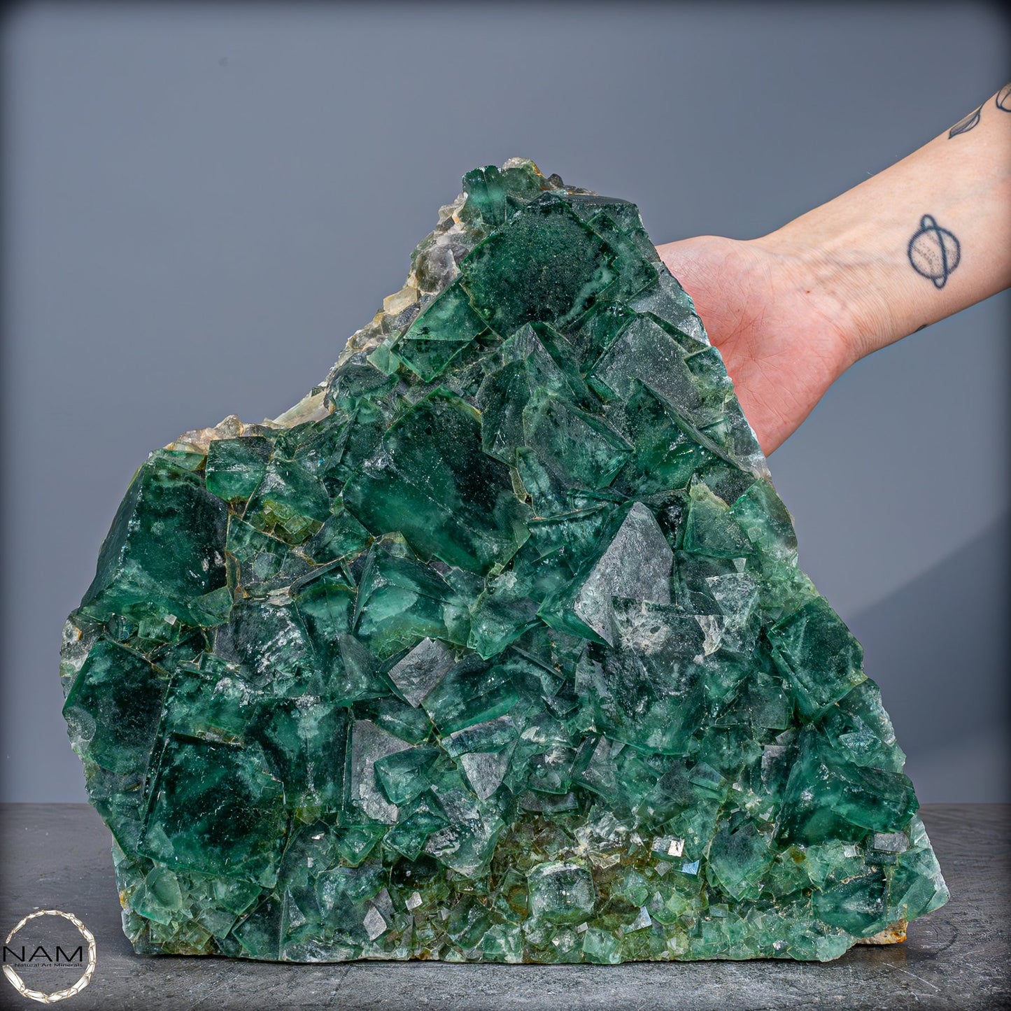 Natürliche Grüner Fluorit Kristalle auf Matrix - 8703,47g