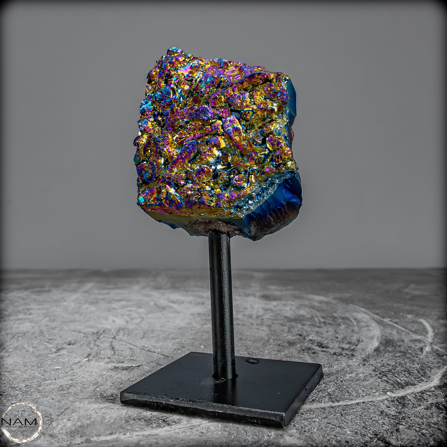 Kristall-Aura-Amethyst auf Ständer – 197,15 g