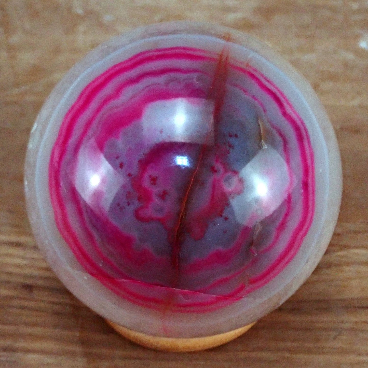 Pink Achat Kugel aus Brasilien - 455,86g - 68,98mm