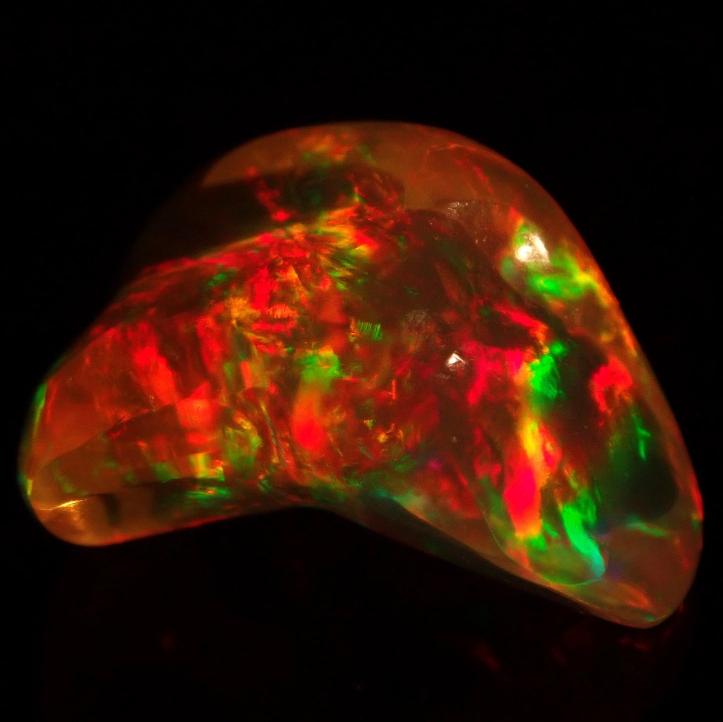 Seltener AAA+ Mexikanischer Kristall-Opal, 7.395 ct