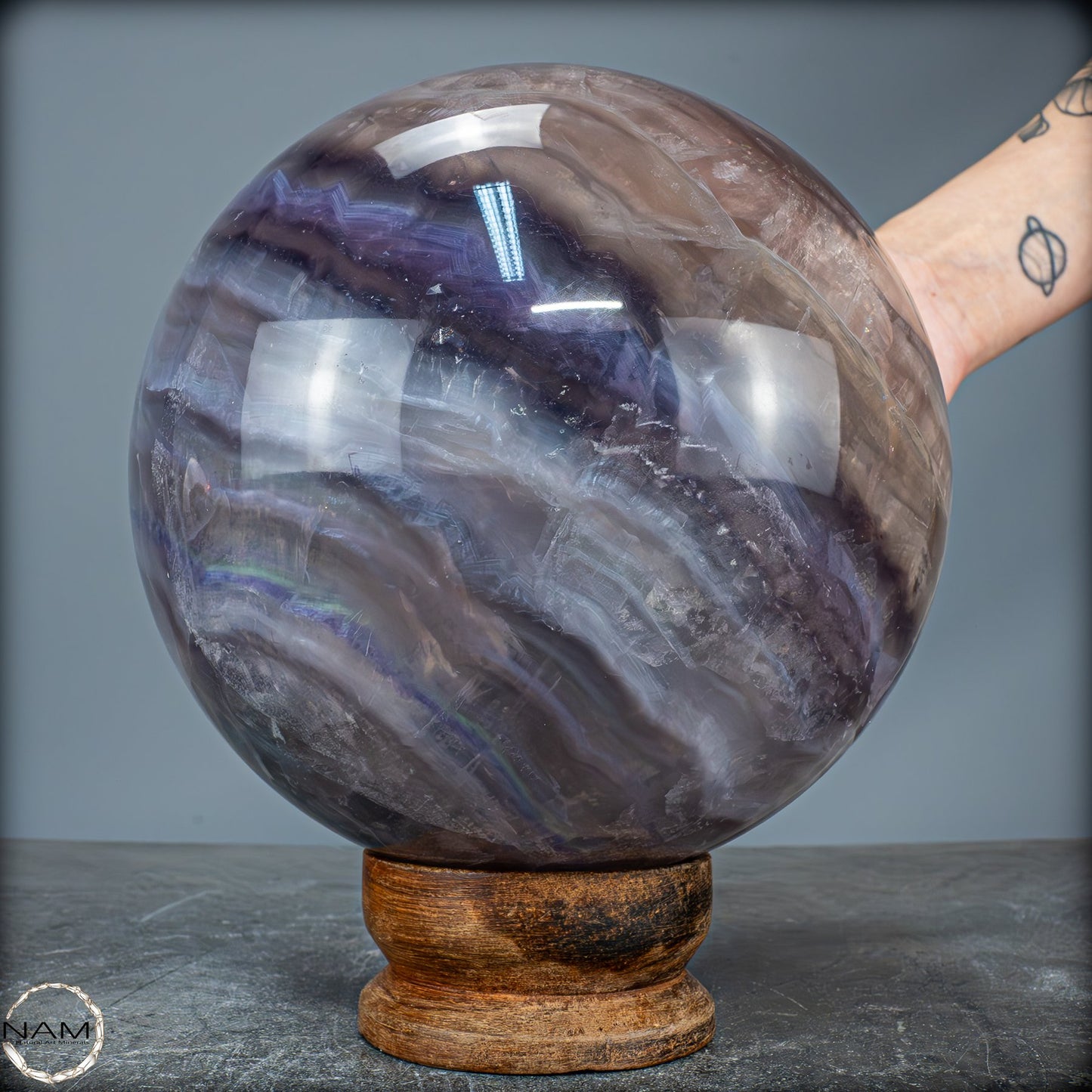Natürliche Regenbogen-Fluorit Kristallkugel, China - 8886,54g - 185mm