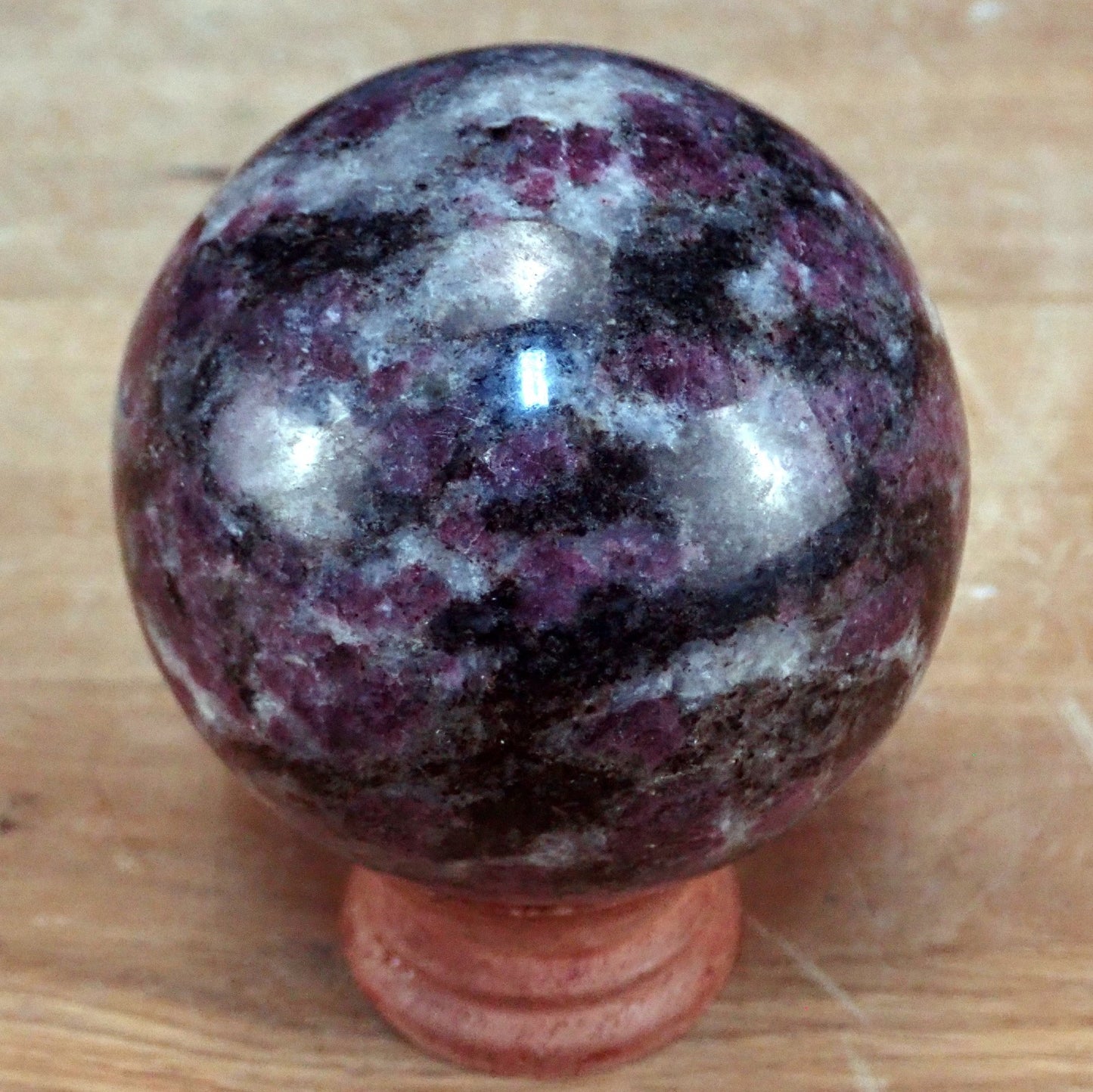 Spinell Kugel aus Burma - 750,64g - 78mm