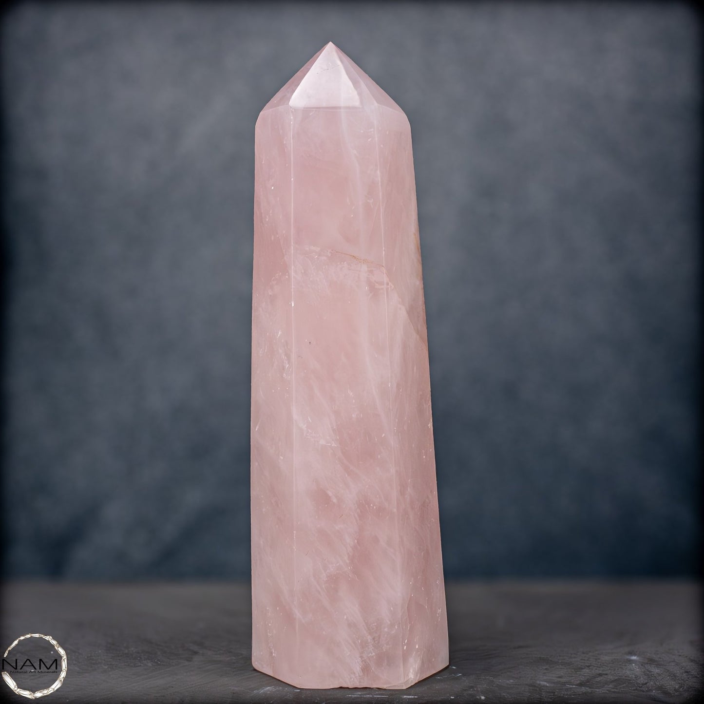 Natürlicher Großer Rosenquarz Obelisk aus Brasilien - 6907,55g