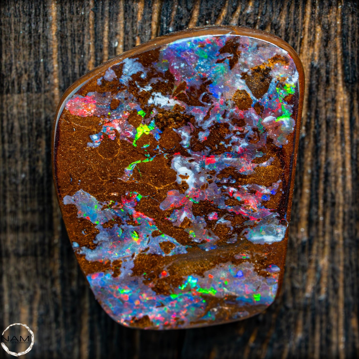 Natürlicher Boulder Opal aus Australien Edelsteinqualität Poliert - 4,973g