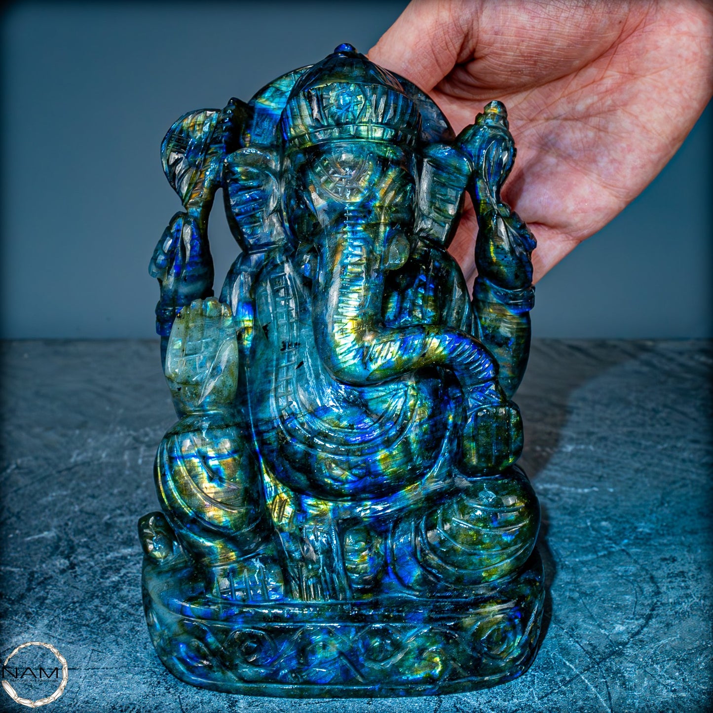 Natürliche Labradorit Kristall Buddha Skulptur - 1696,87g