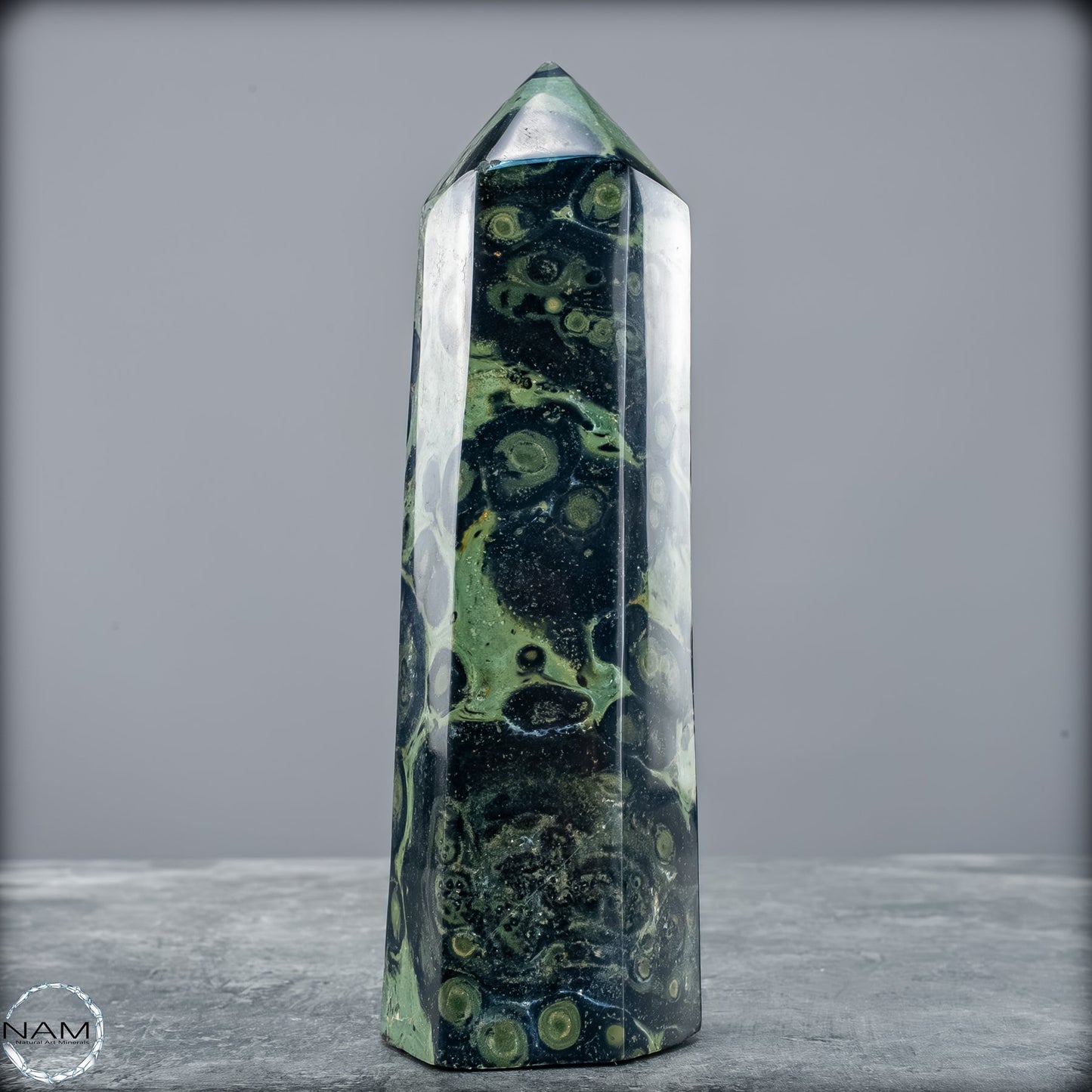Natürlicher Kambaba-Jaspis Obelisk - 588,16g