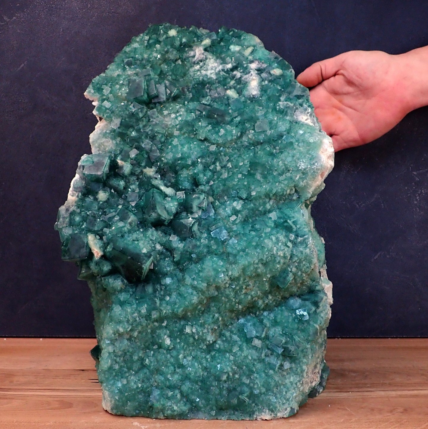 Natürliche blau-grüne Fluorit-Kristallcluster-Skulptur - 24752,60g