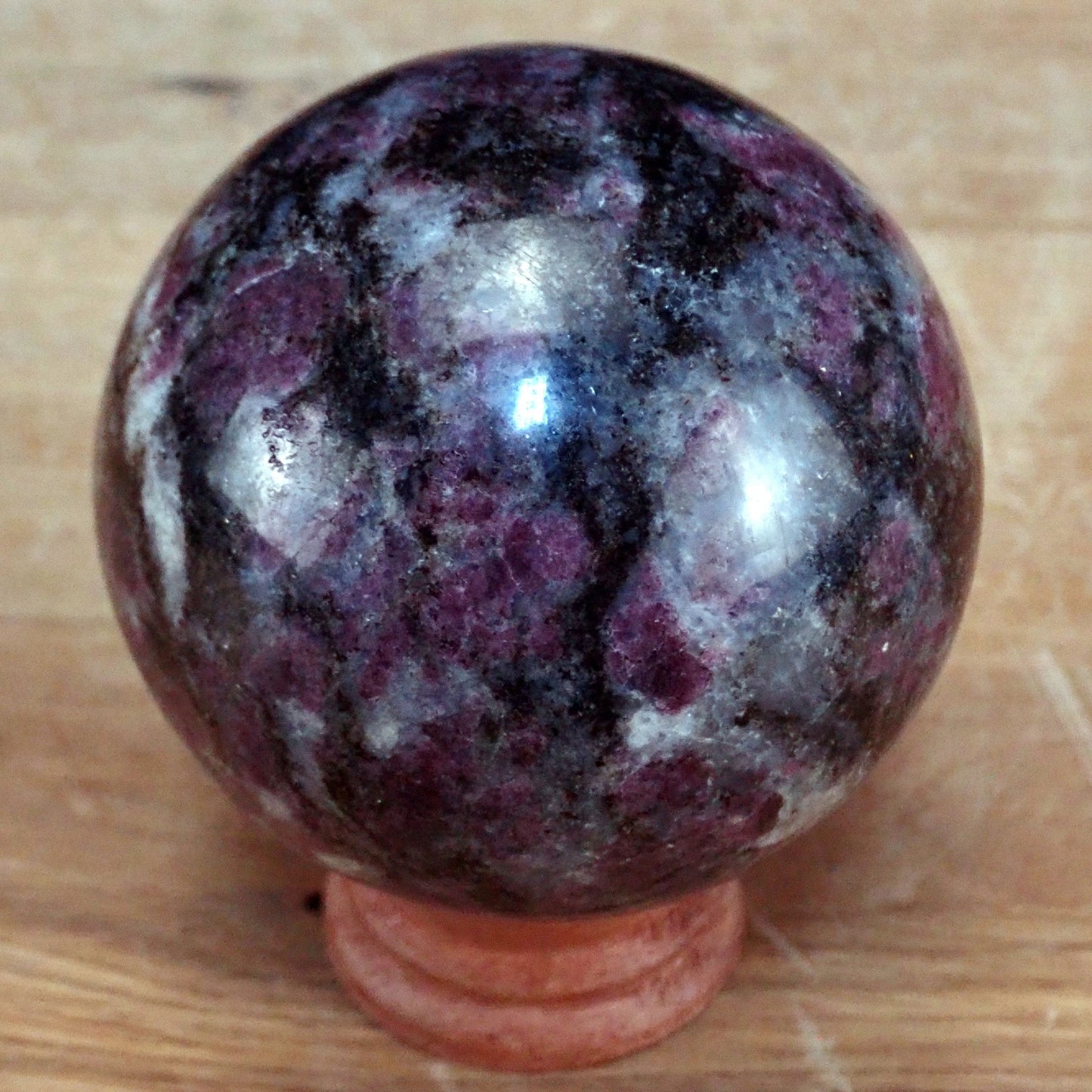 Spinell Kugel aus Burma - 750,64g - 78mm