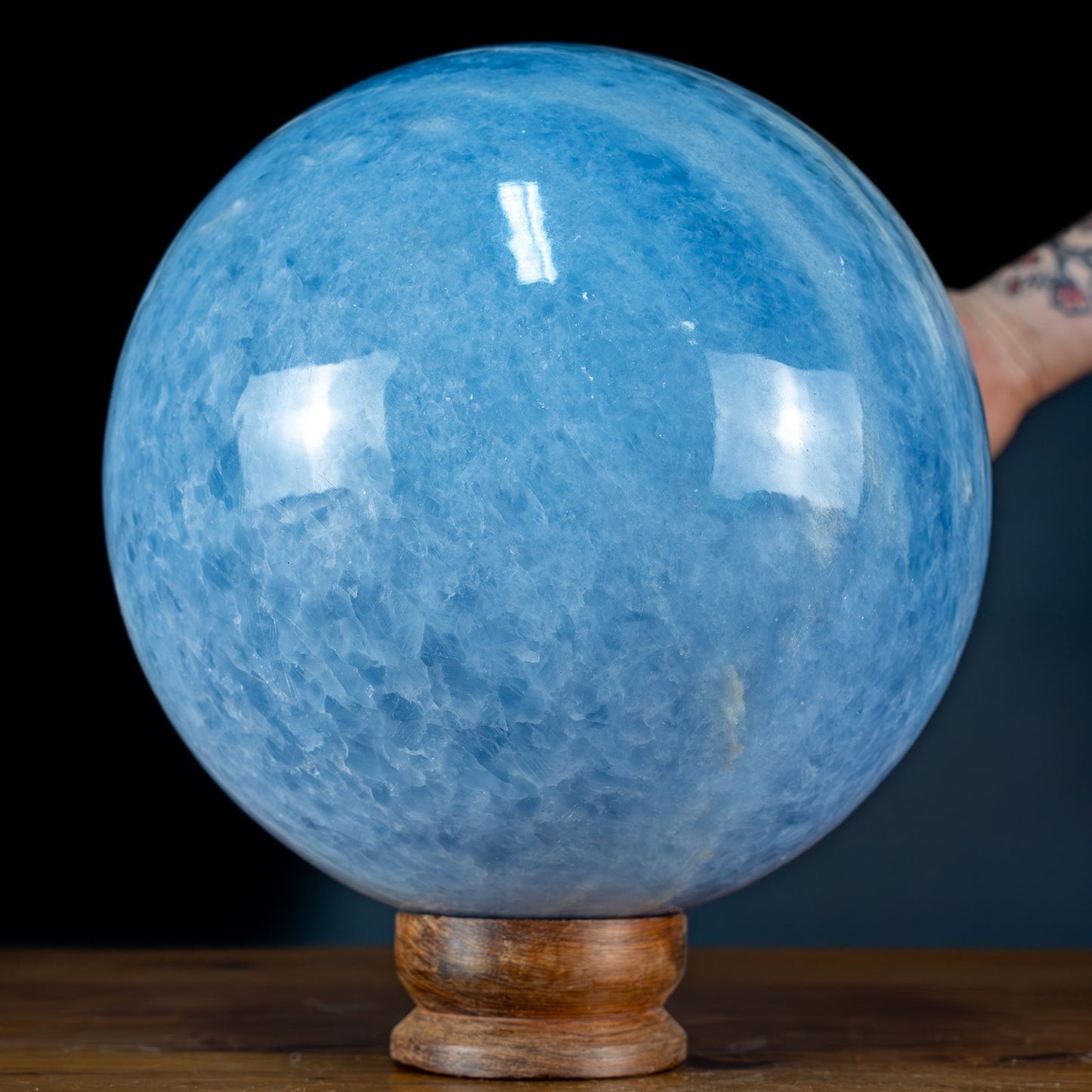 Sehr Große Natürliche Blaue Calcit Kristall-Kugel - 16923,43g - 240mm