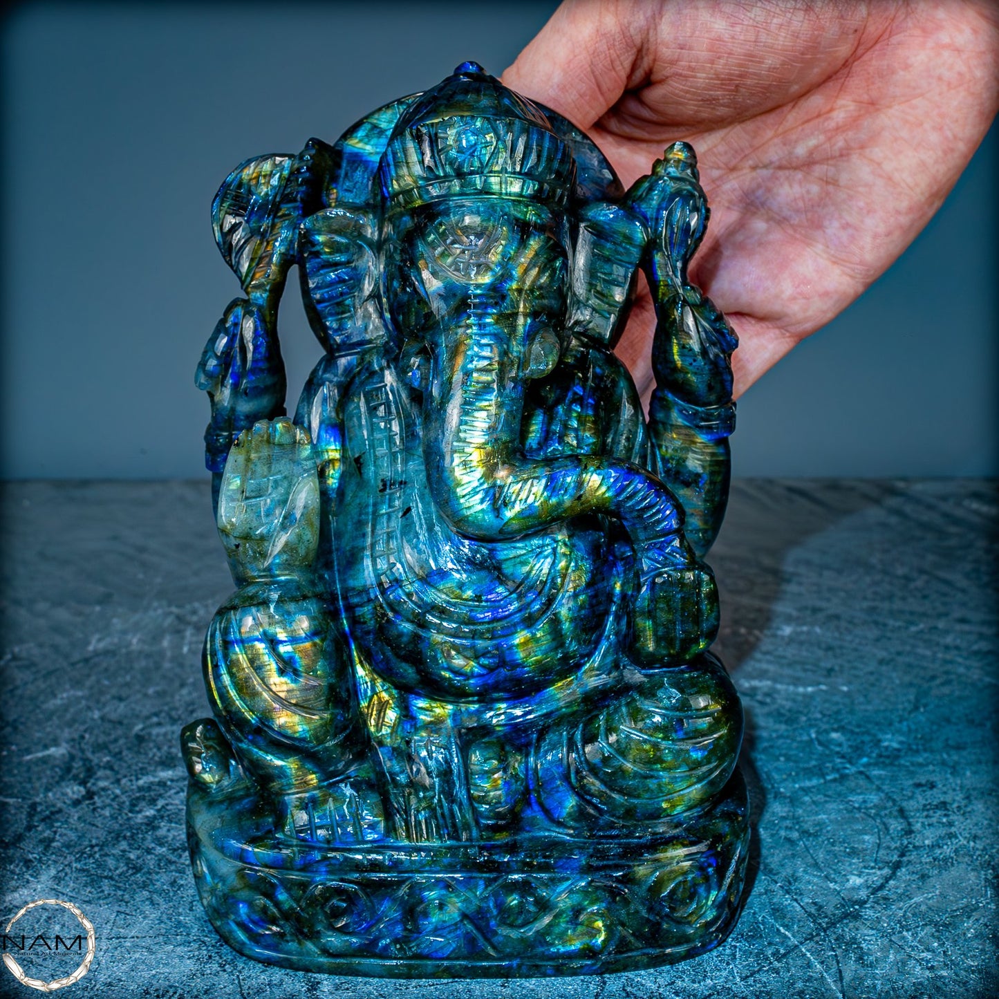 Natürliche Labradorit Kristall Buddha Skulptur - 1696,87g