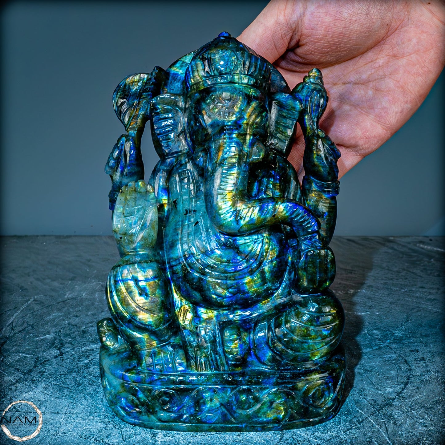 Natürliche Labradorit Kristall Buddha Skulptur - 1696,87g