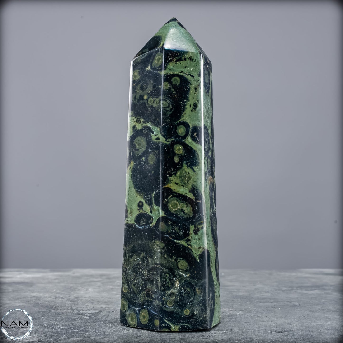 Natürlicher Kambaba-Jaspis Obelisk - 588,16g