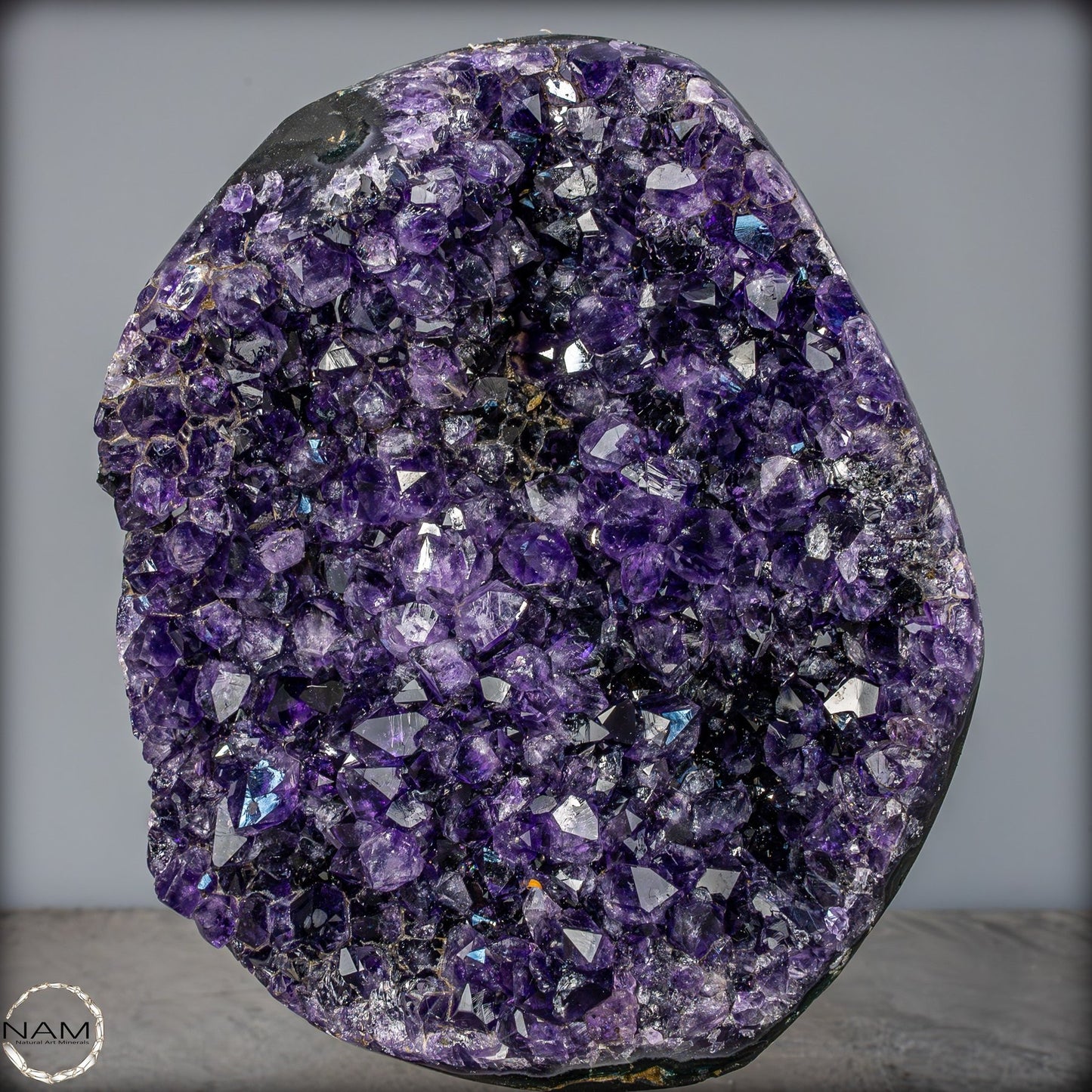 Natürliche Amethyst-Kristalle/Druse auf Ständer - 2067,55g