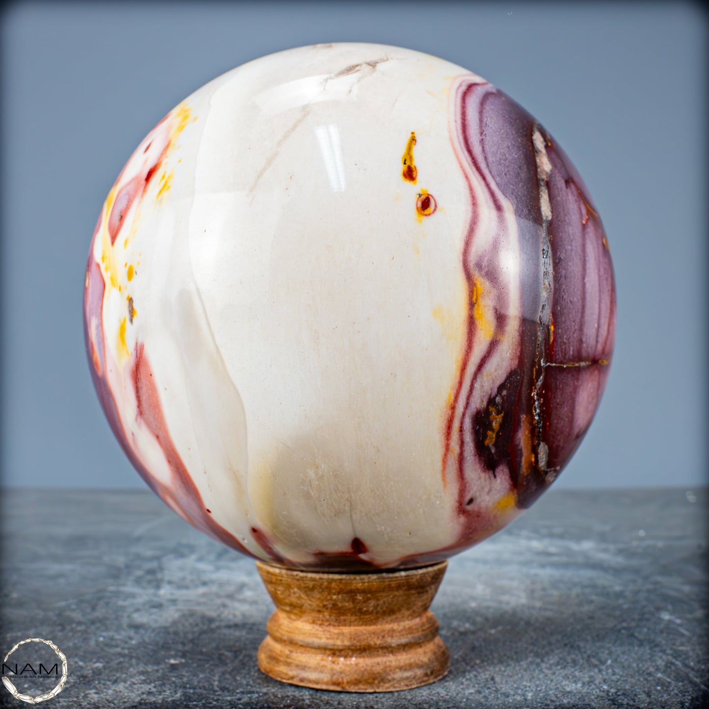 Natürliche Mookait Kugel aus Australien - 2051,15g