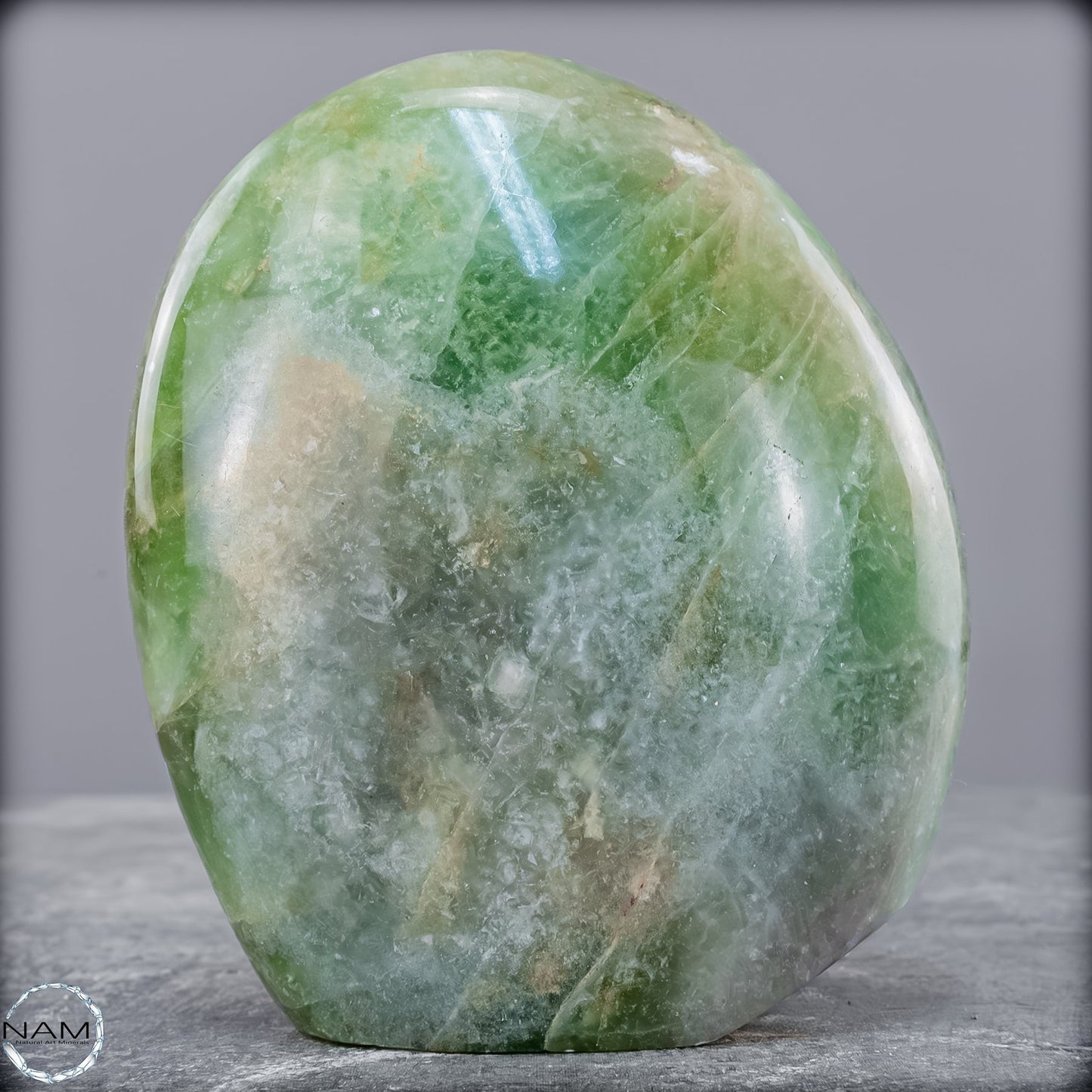 Natürliche Grüne Fluorit-Kristall Freiform - 934,99g