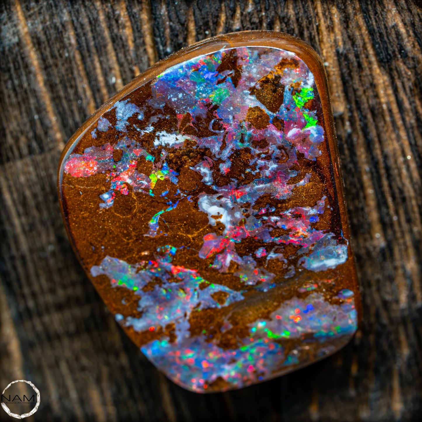Natürlicher Boulder Opal aus Australien Edelsteinqualität Poliert - 4,973g