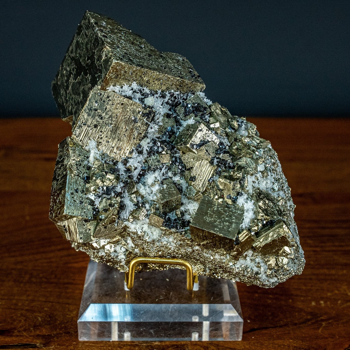 Natürliche Pyrit, Quarz und Galena Kristallcluster - 1537,26g