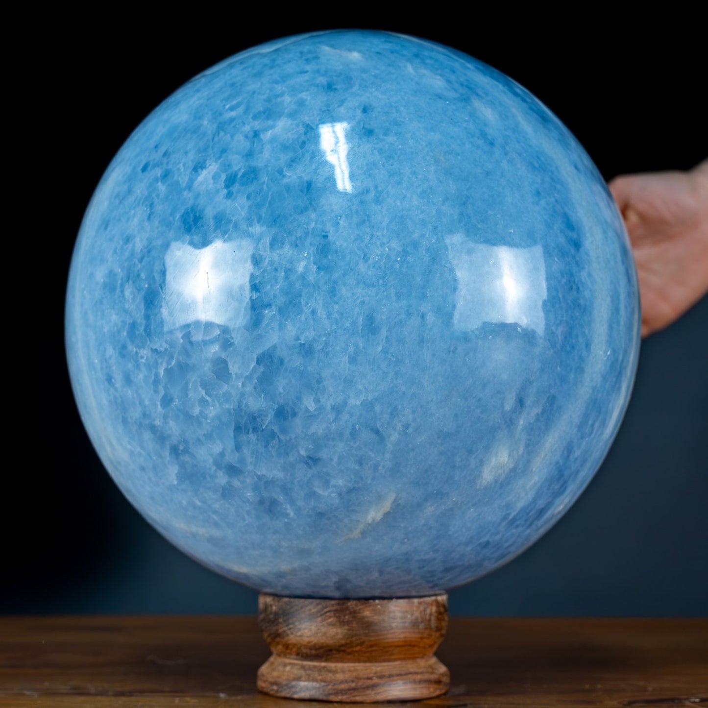 Sehr Große Natürliche Blaue Calcit Kristall-Kugel - 16923,43g - 240mm