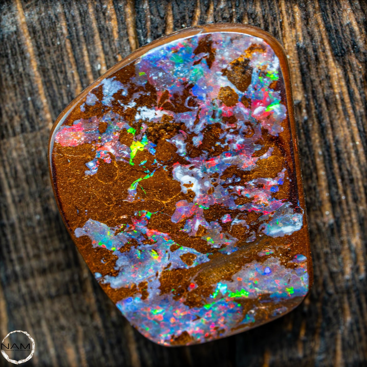 Natürlicher Boulder Opal aus Australien Edelsteinqualität Poliert - 4,973g
