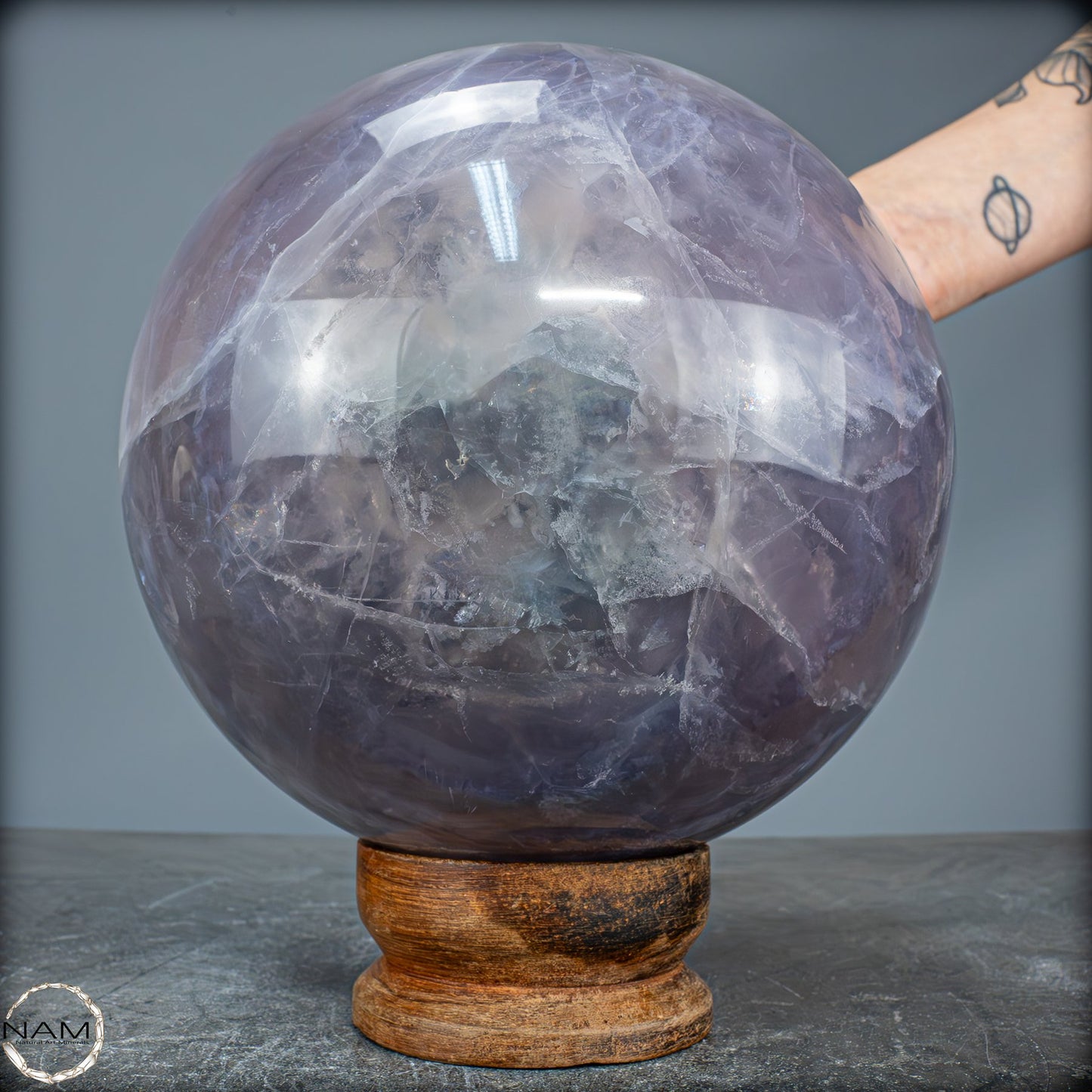Natürliche Regenbogen-Fluorit Kristallkugel, China - 8886,54g - 185mm