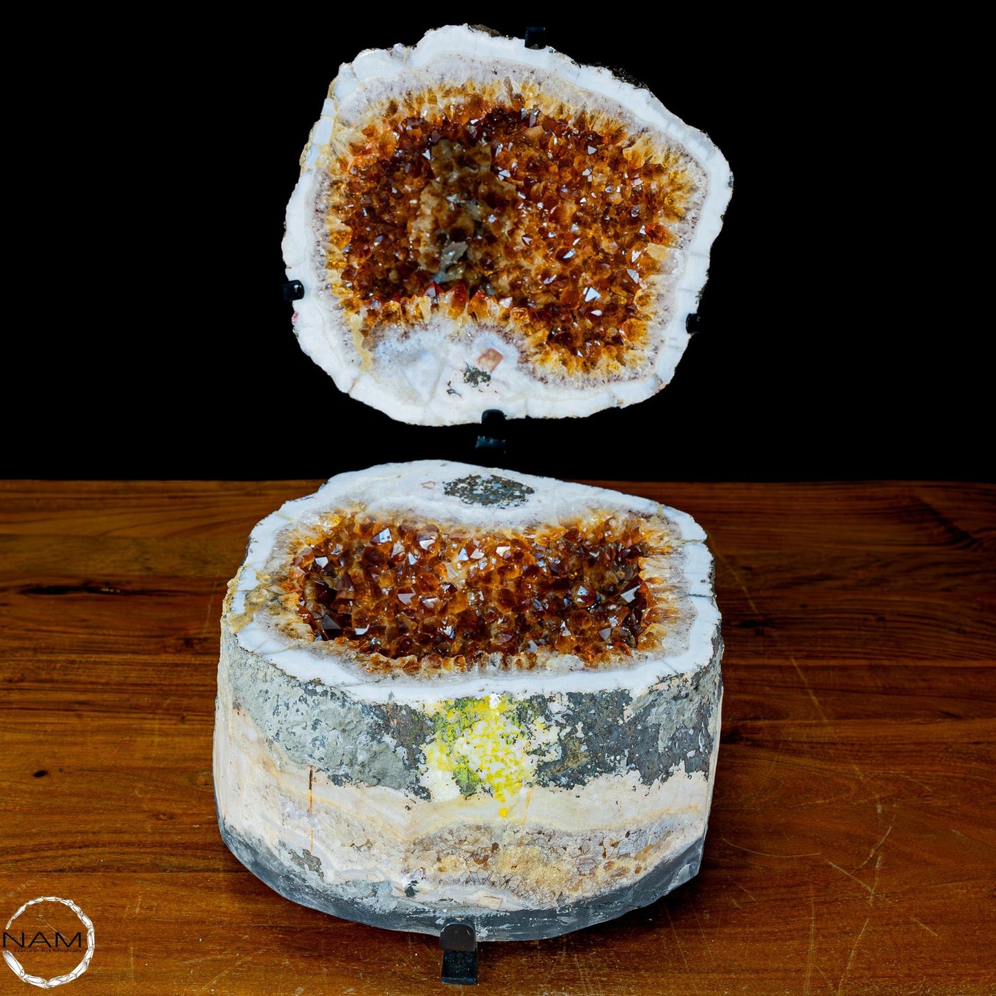 Sehr seltene geschnittene Geode - "Schmuckkästchen" Citrin - 26401,39g