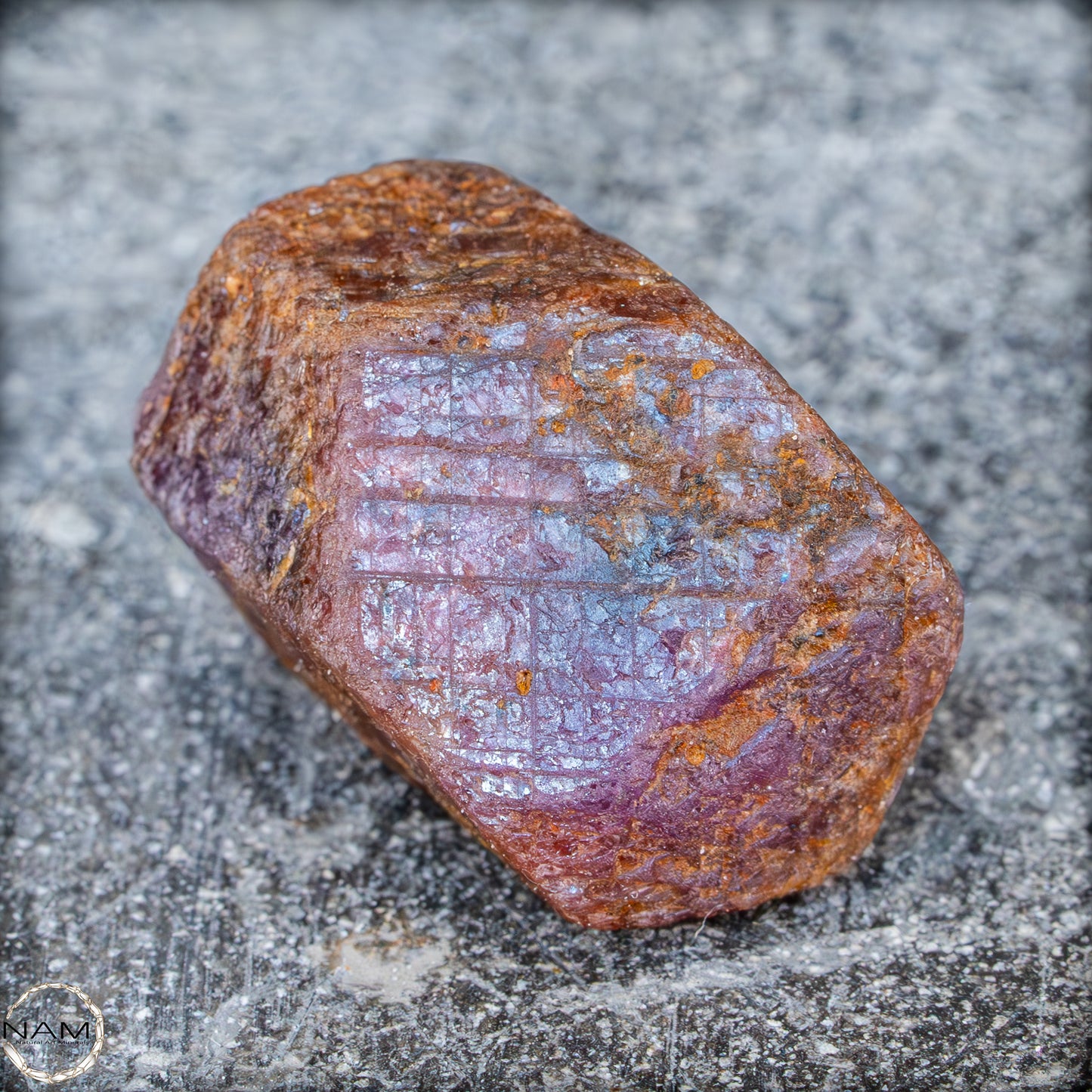 Natürlicher Rubinkristall aus Myanmar, Unbehandelt - 13,29g - 66,45ct