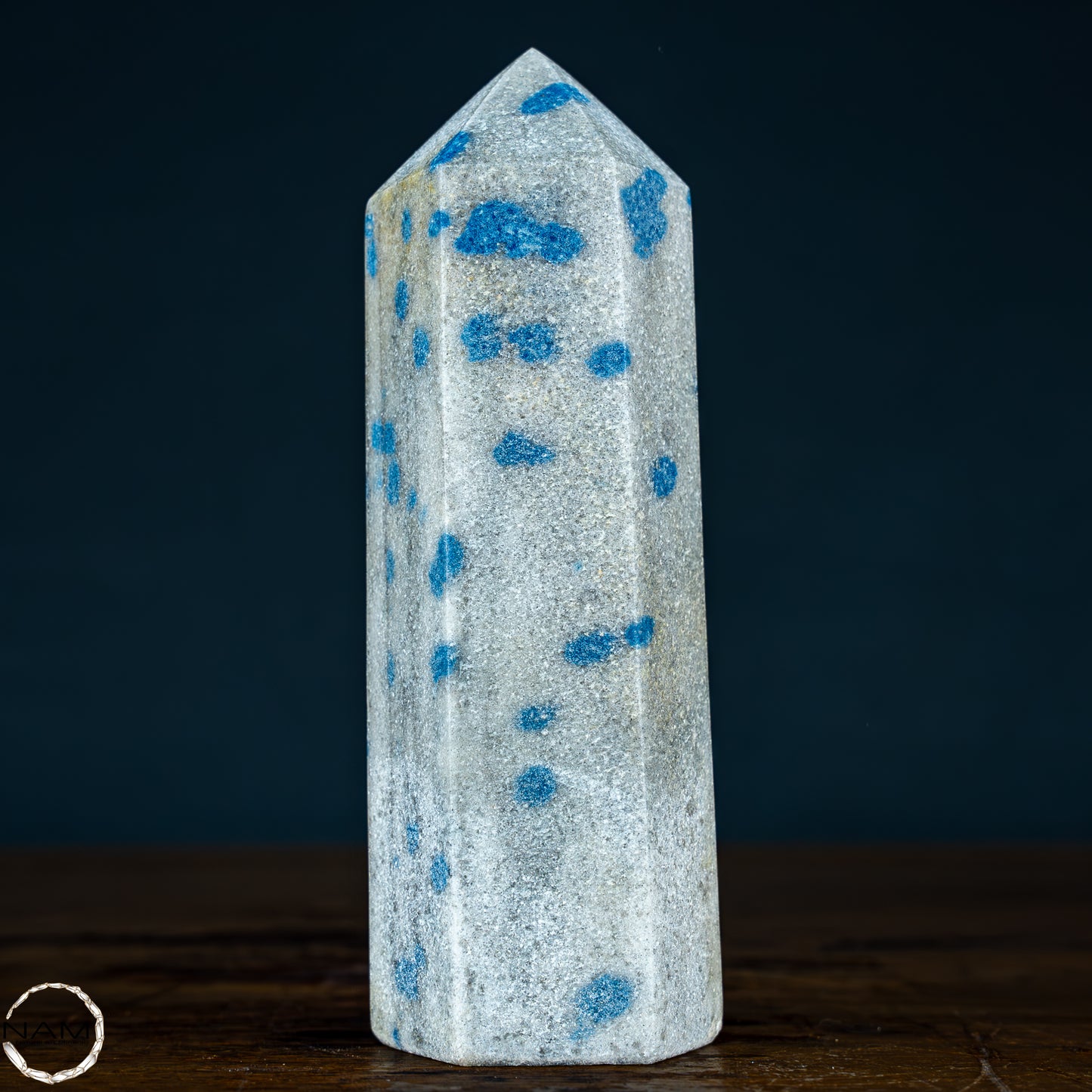 Natürlicher K2 Obelisk aus Madagaskar - 611,39g