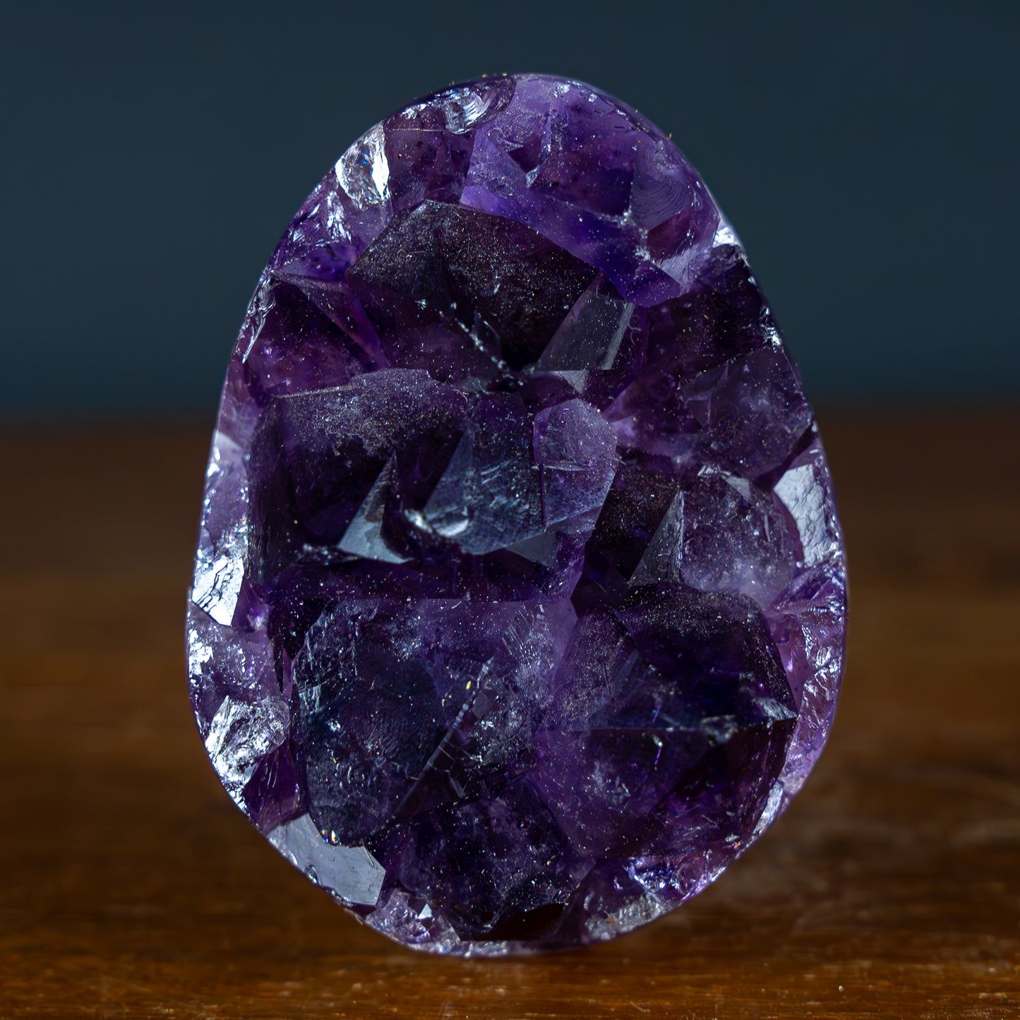 Wunderschönes Lila-Grünes Amethyst Ei Druse – 187,59g