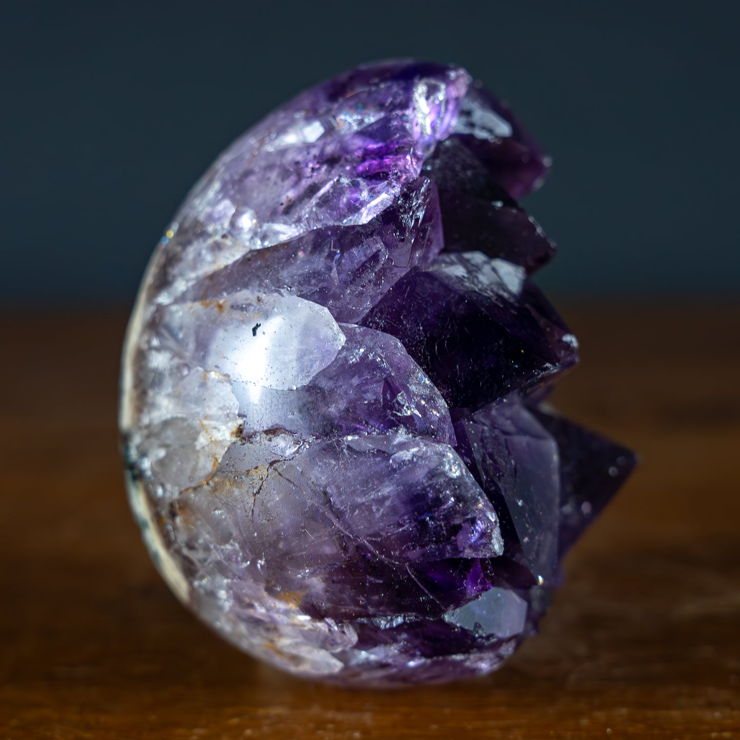 Wunderschönes Lila-Grünes Amethyst Ei Druse – 187,59g