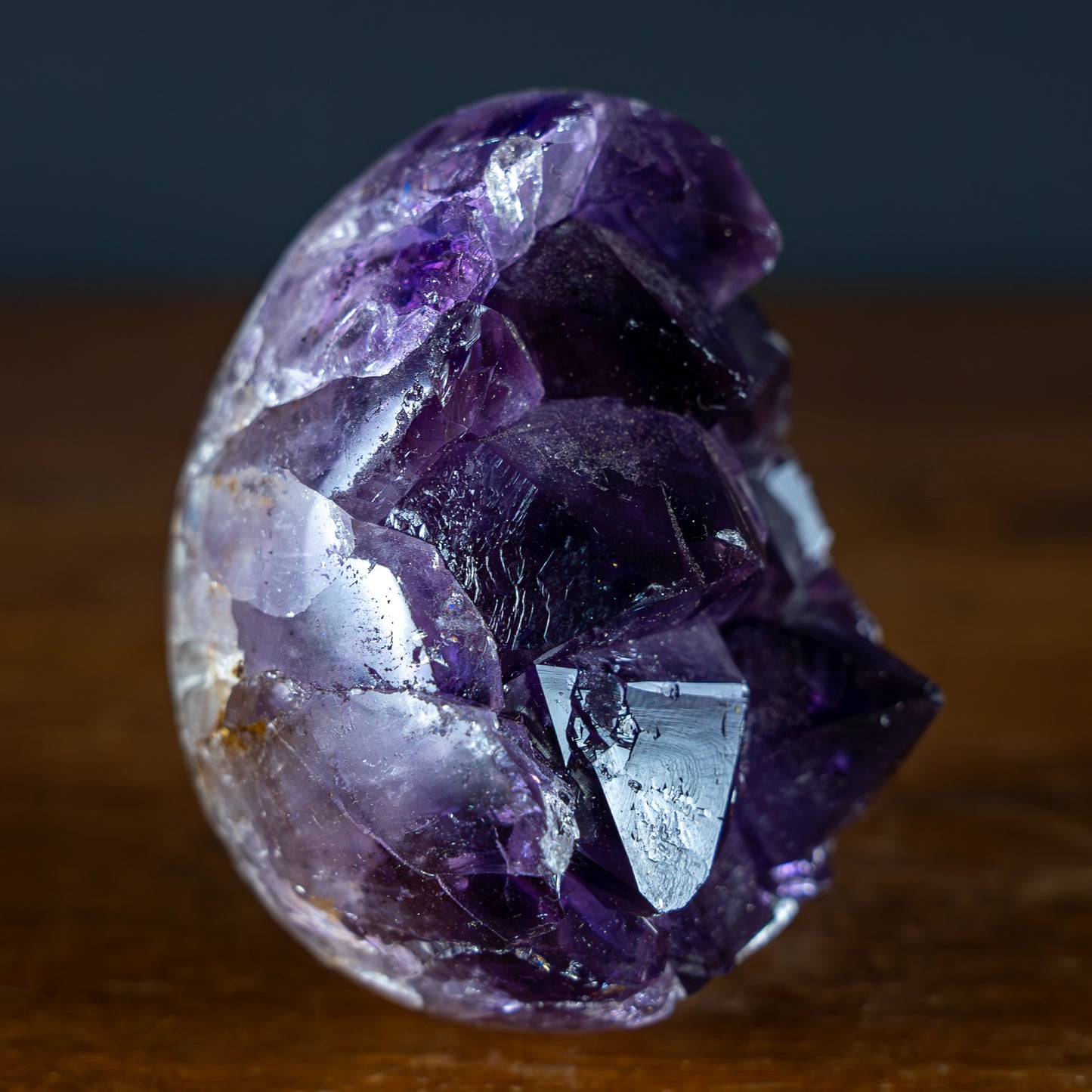 Wunderschönes Lila-Grünes Amethyst Ei Druse – 187,59g
