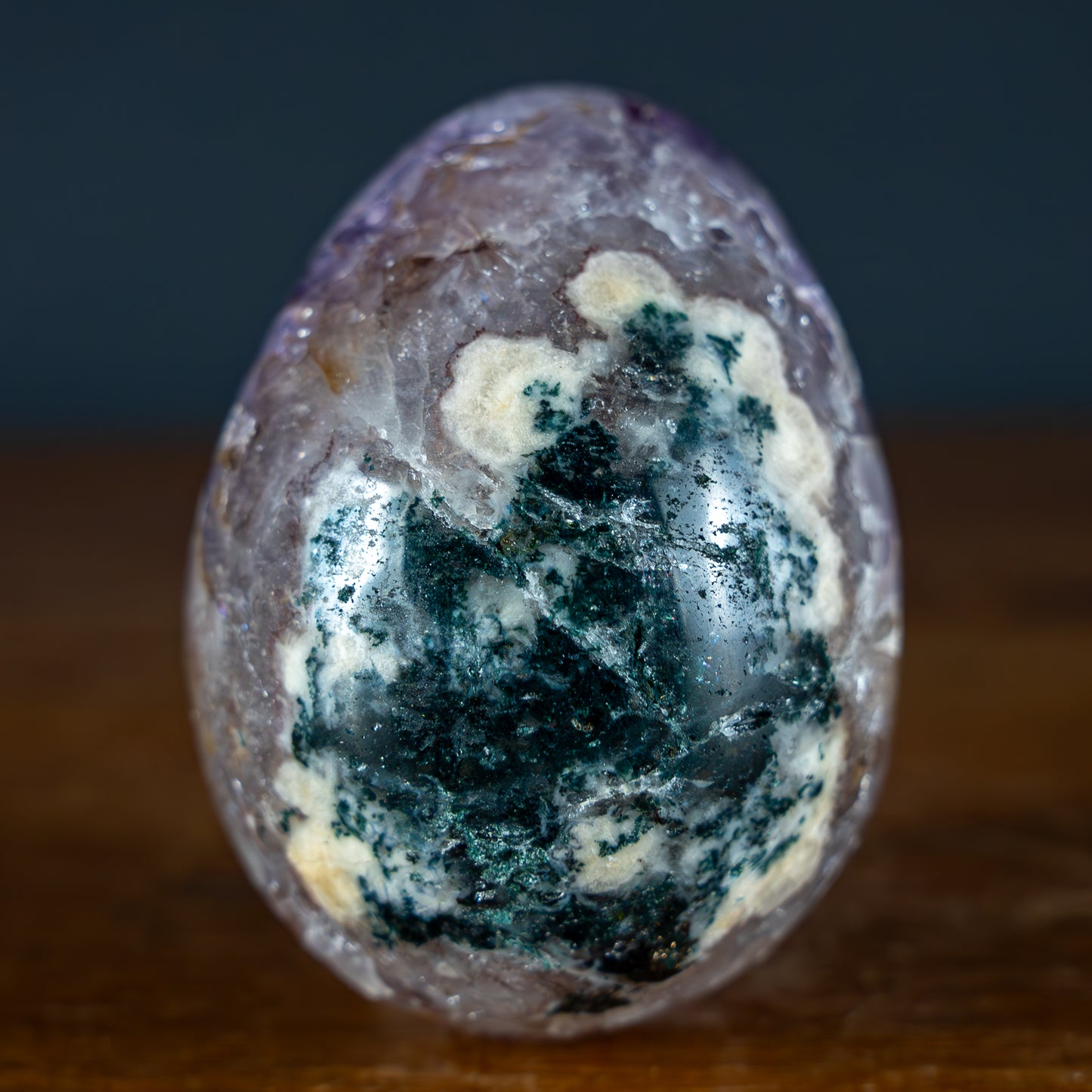 Wunderschönes Lila-Grünes Amethyst Ei Druse – 187,59g