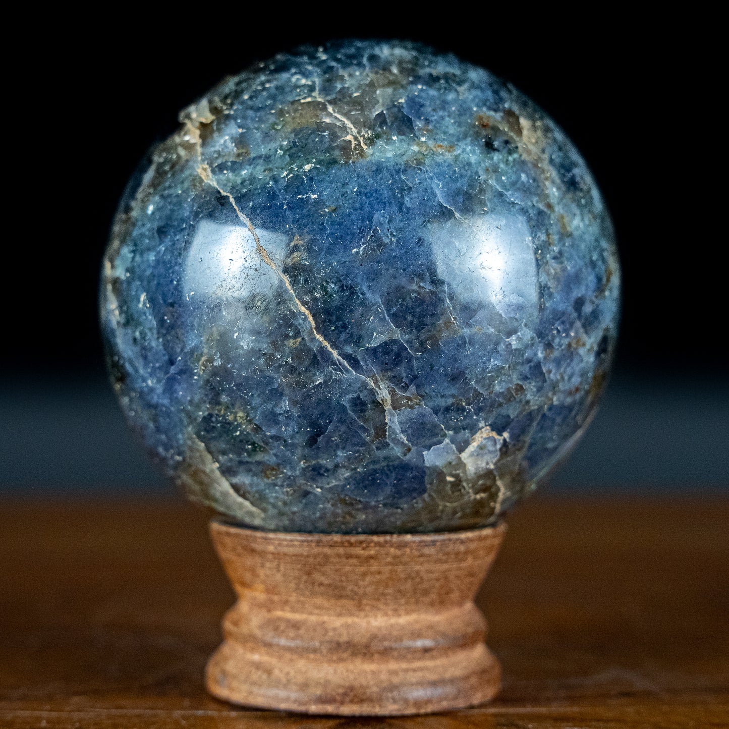 Natürliche Blaue Cordierit Kugel - 578,93g - 75,29mm