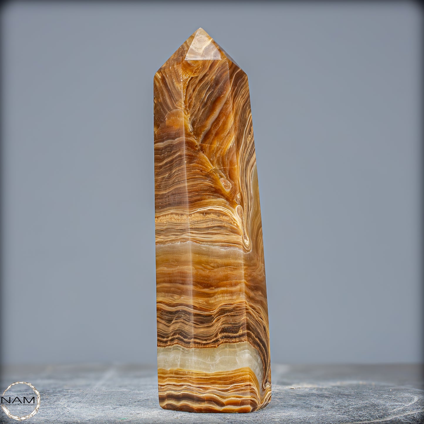 Natürlicher Aragonit Obelisk - 704,38g