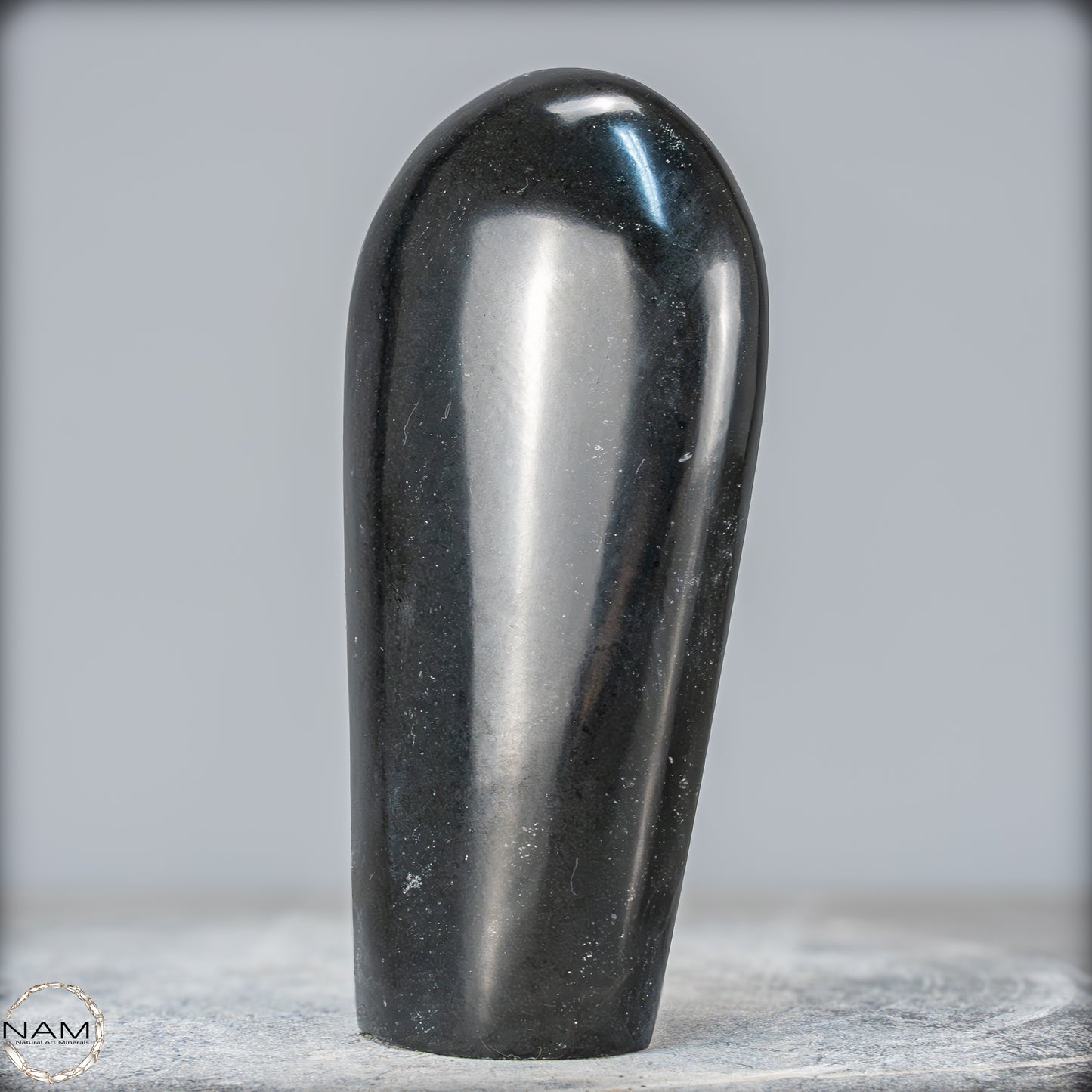 Natürlicher Tourmalin Kristall-Freiform aus Brasilien - 927,03g