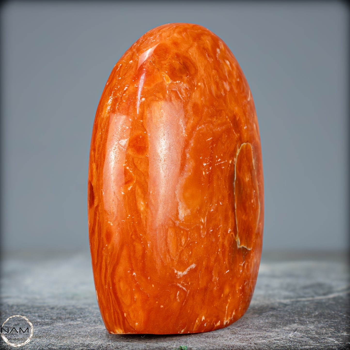 Natürliche Orangencalcit Kristall-Freiform - 706,13g