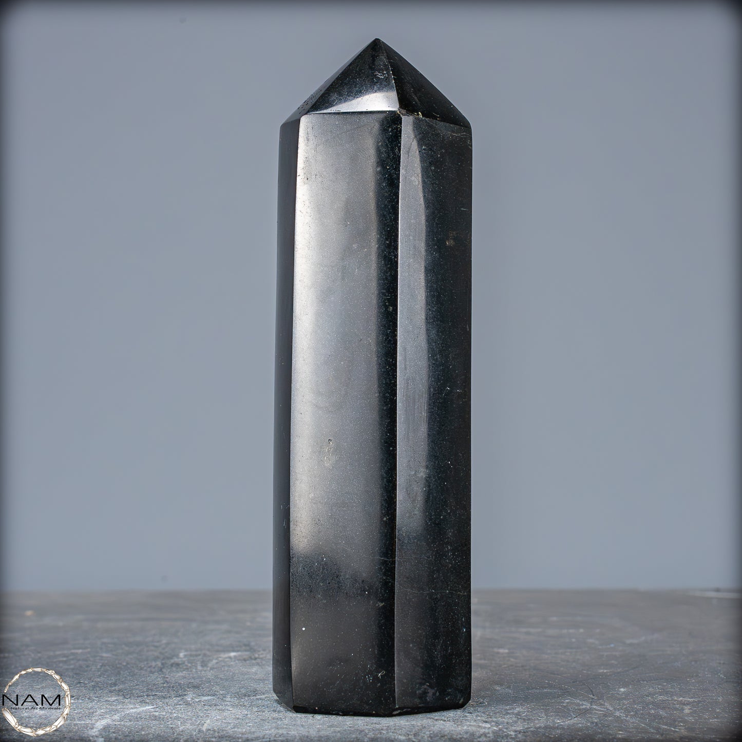 Natürlicher Tourmalin Kristall-Obelisk aus Brasilien - 560,65g