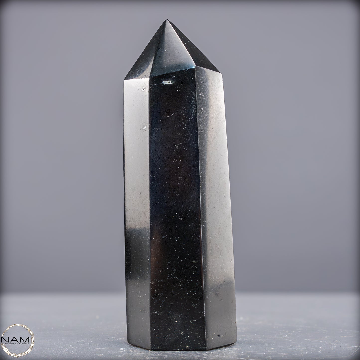 Natürlicher Tourmalin Kristall-Obelisk aus Brasilien - 629,48g