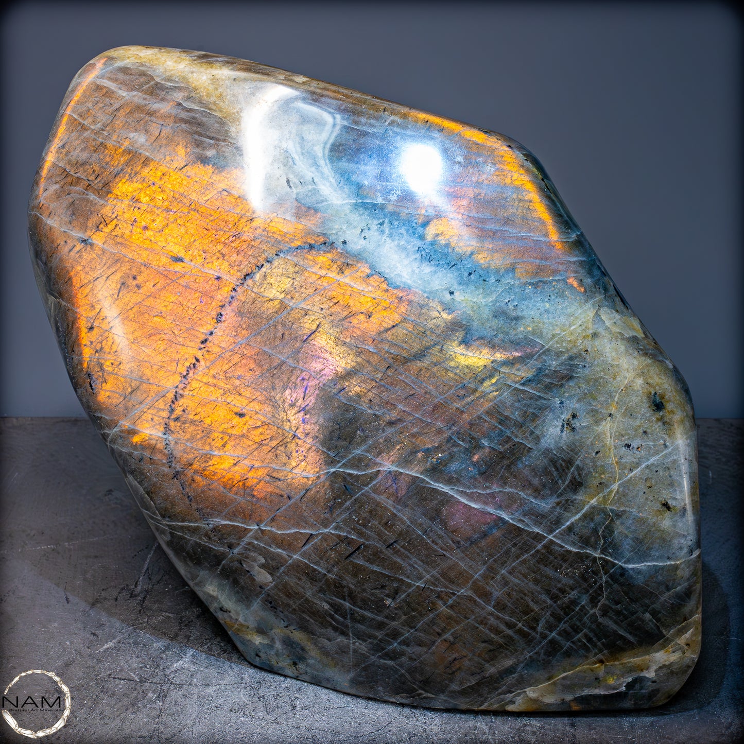 Große Natürliche Labradorit Kristall-Freiform - 18934,11g
