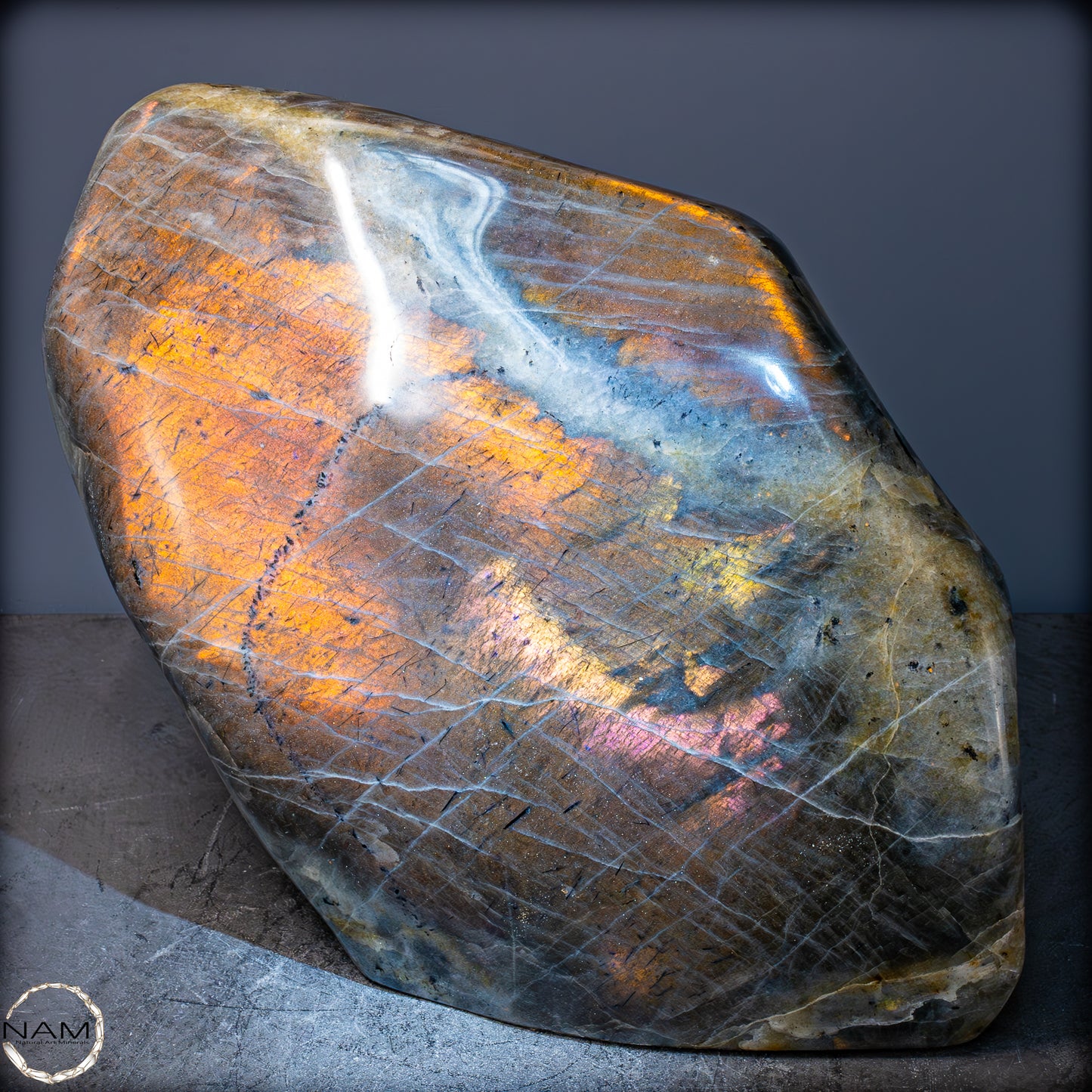 Große Natürliche Labradorit Kristall-Freiform - 18934,11g