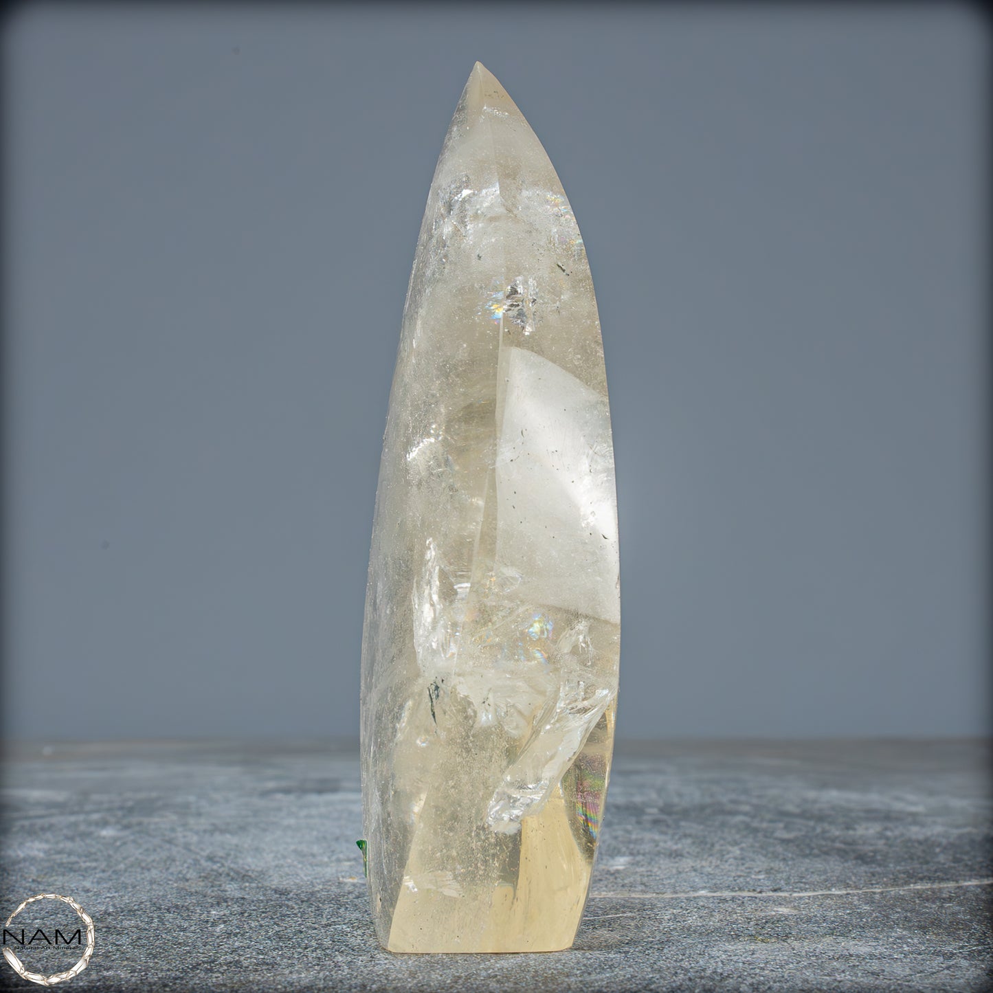 Natürlicher Quarz-Kristall Flamme, Brasilien - 331,15g
