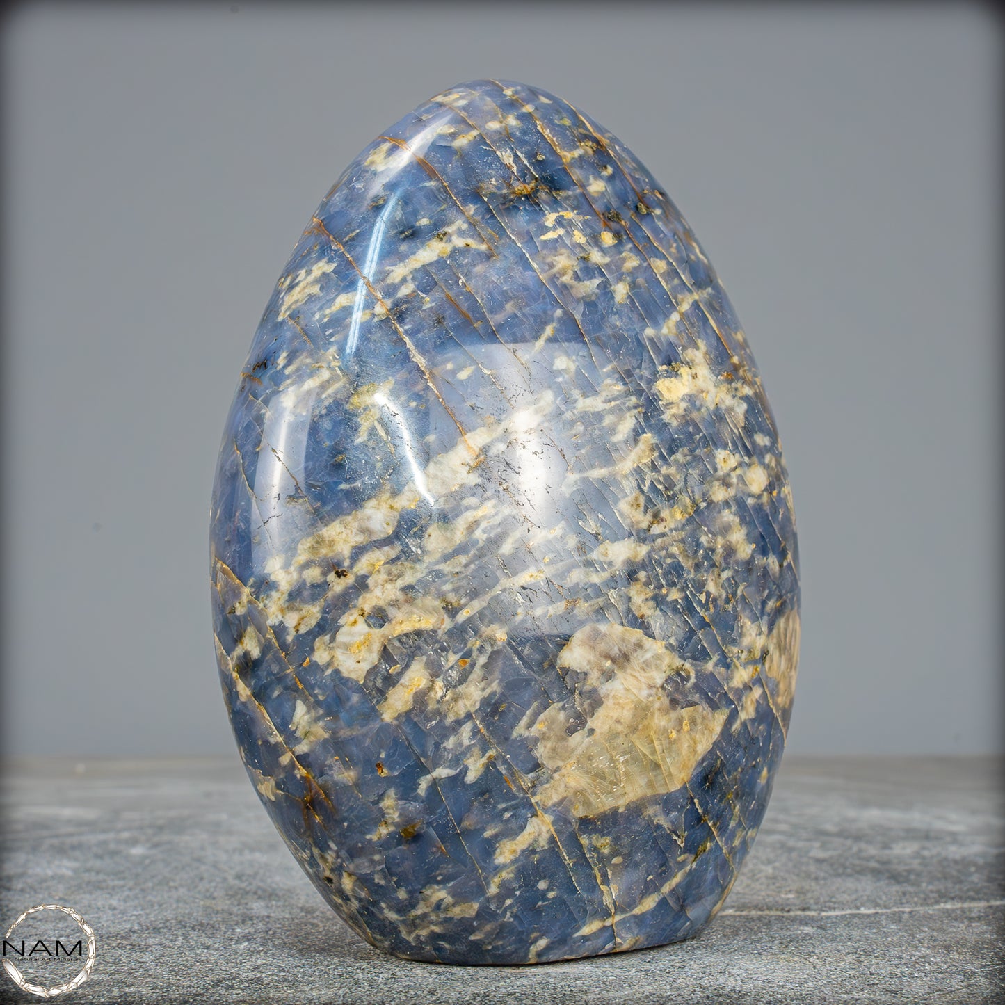 Natürliche Blaue Quarz Freiform aus Brasilien - 1151,61g