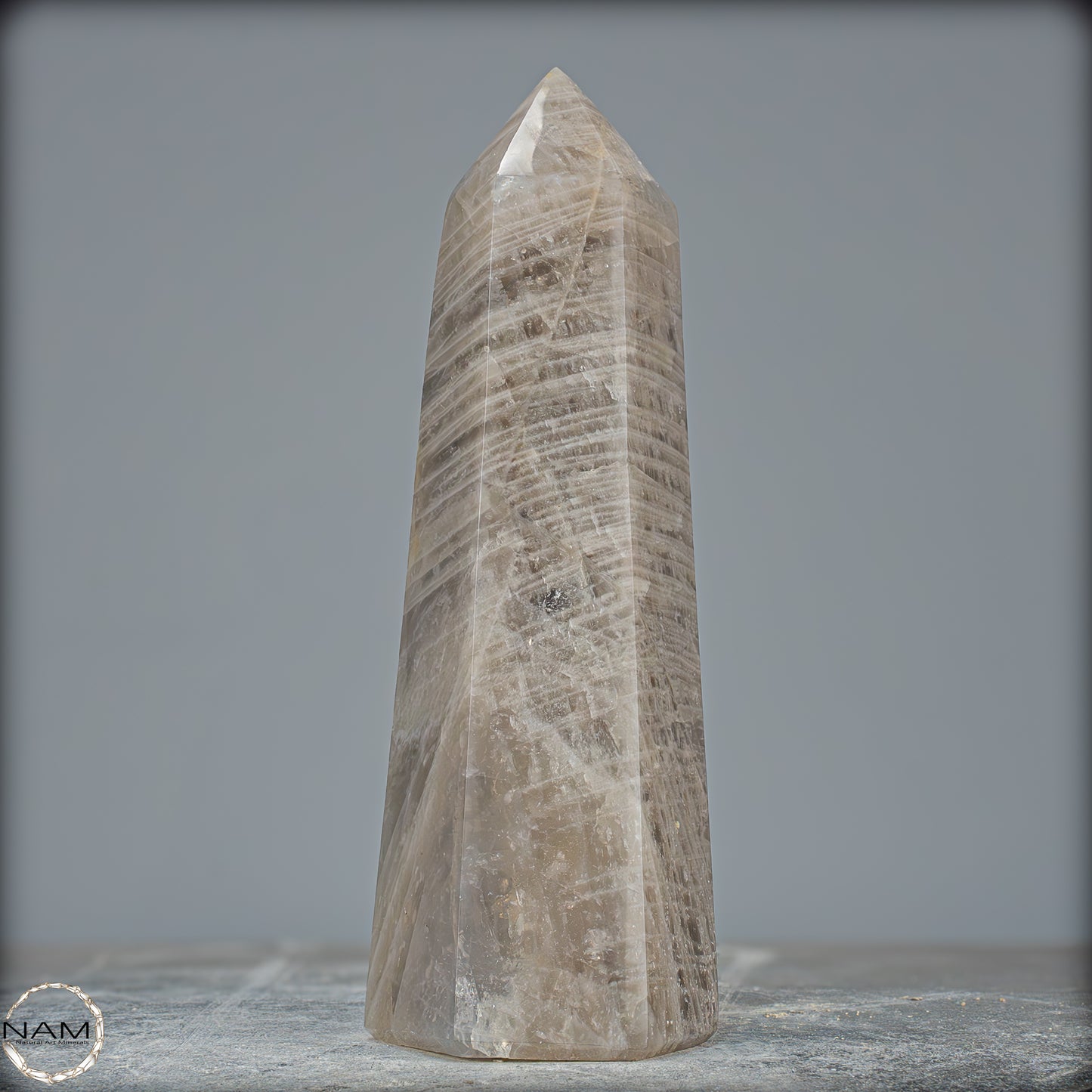 Natürlicher Rauchquarz-Kristall Obelisk aus Brasilien - 1124,63g