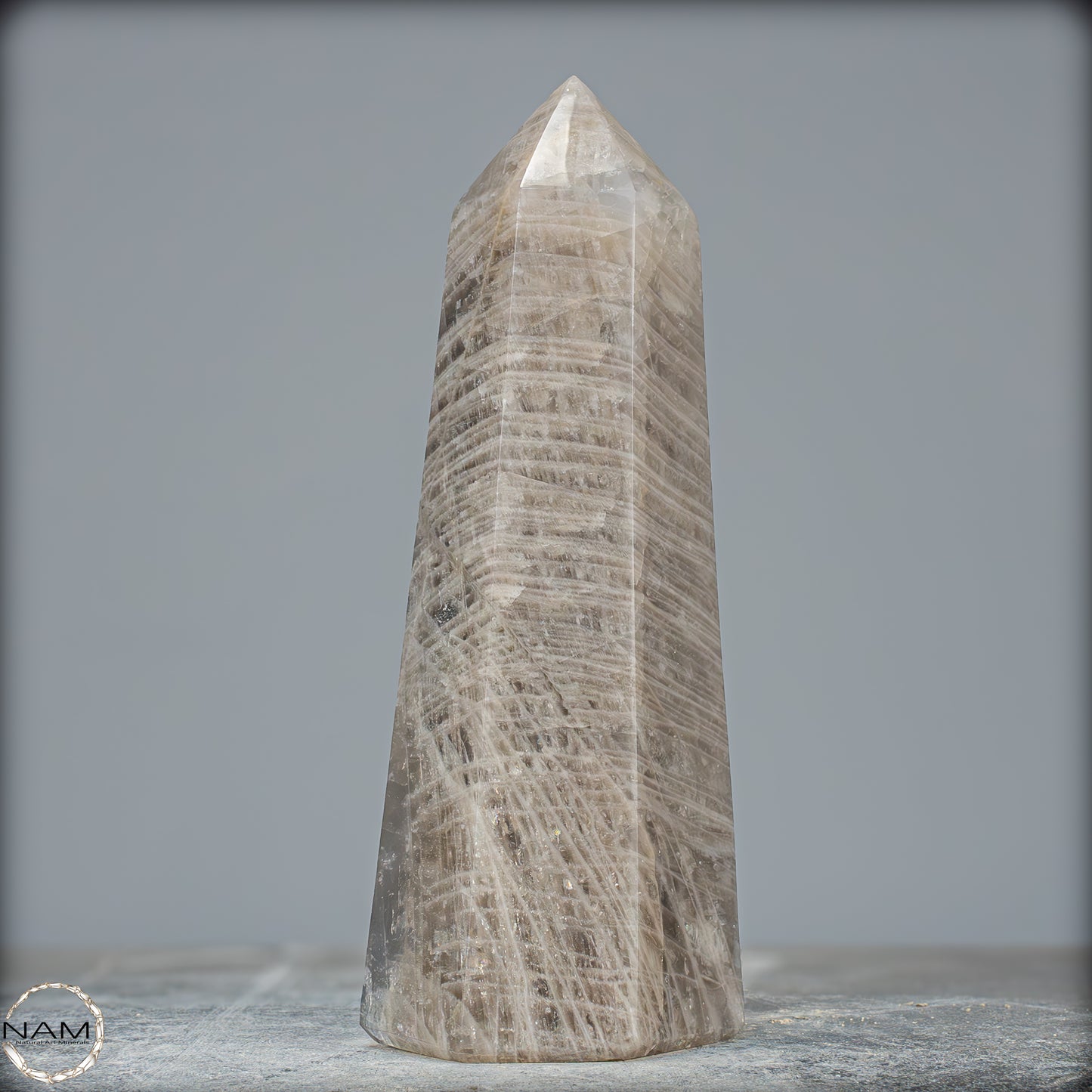 Natürlicher Rauchquarz-Kristall Obelisk aus Brasilien - 1124,63g