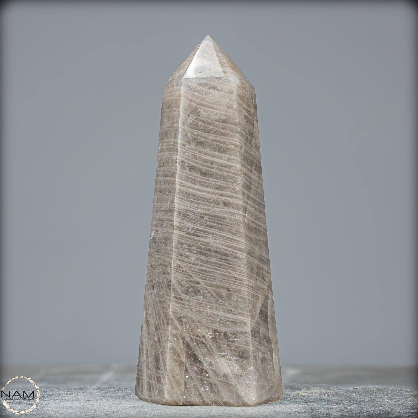 Natürlicher Rauchquarz-Kristall Obelisk aus Brasilien - 1124,63g