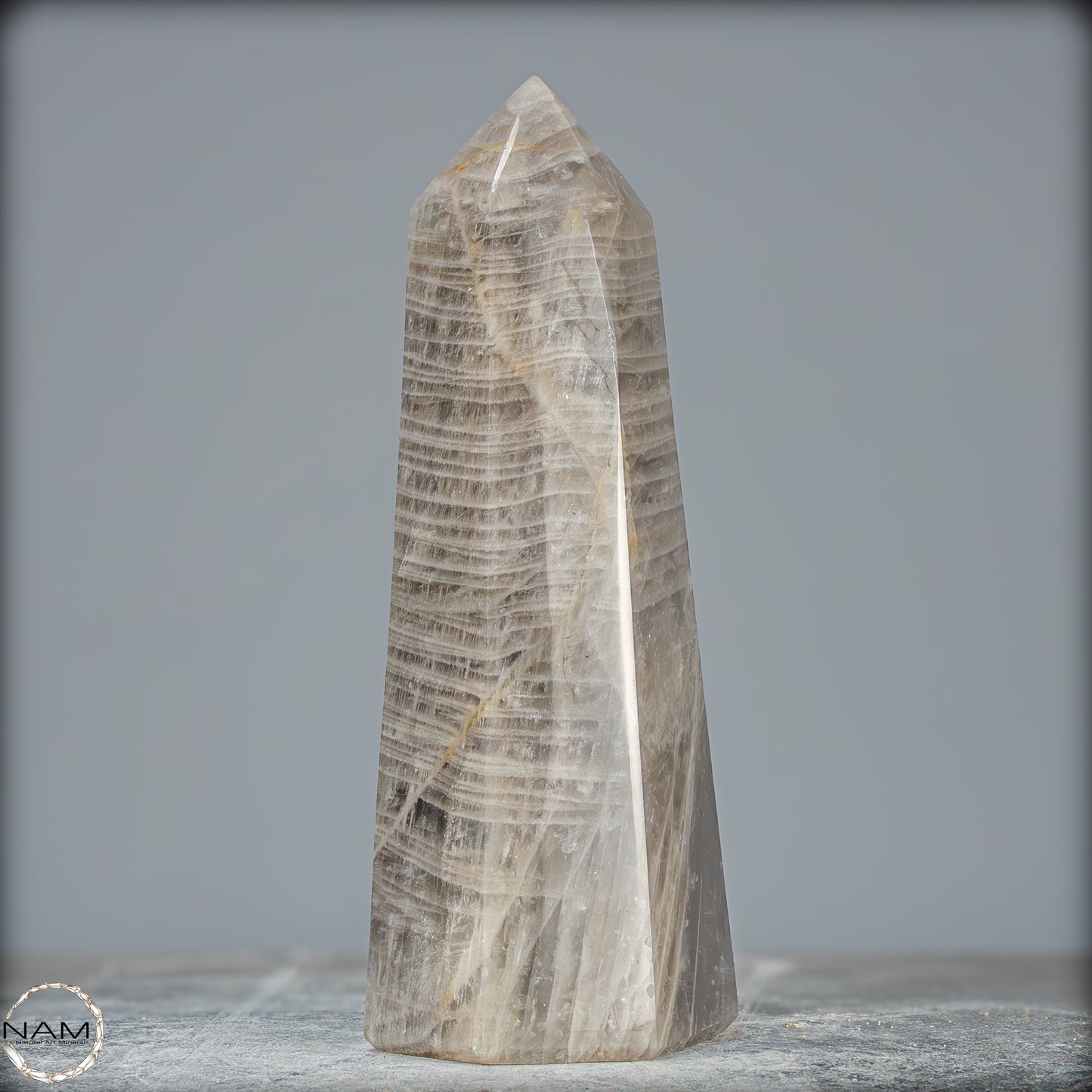 Natürlicher Rauchquarz-Kristall Obelisk aus Brasilien - 1124,63g