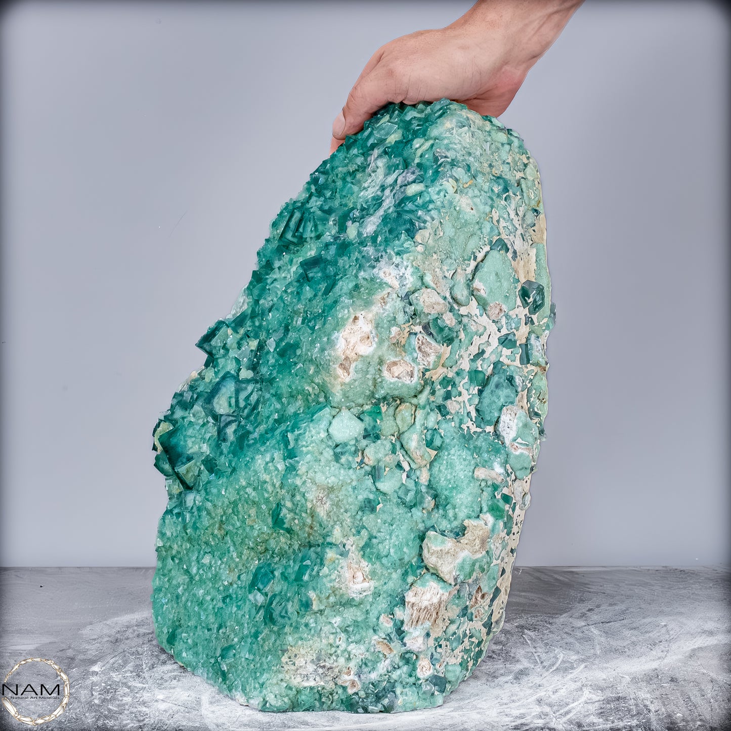 Natürliche Grüner Fluorit Kristalle auf Matrix - 24752,62g
