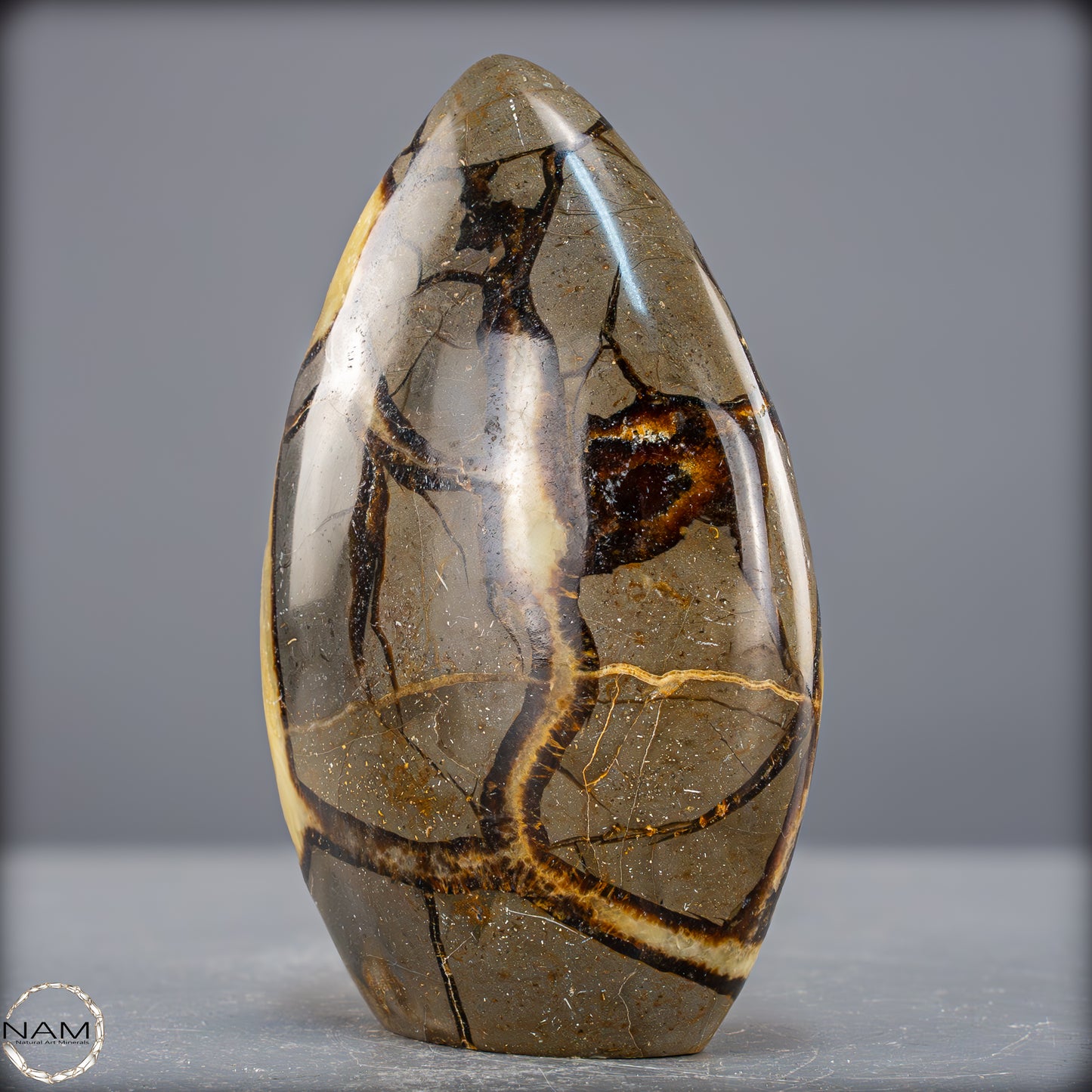 Natürliche Septarien-Kristall Freiform - 873,39g